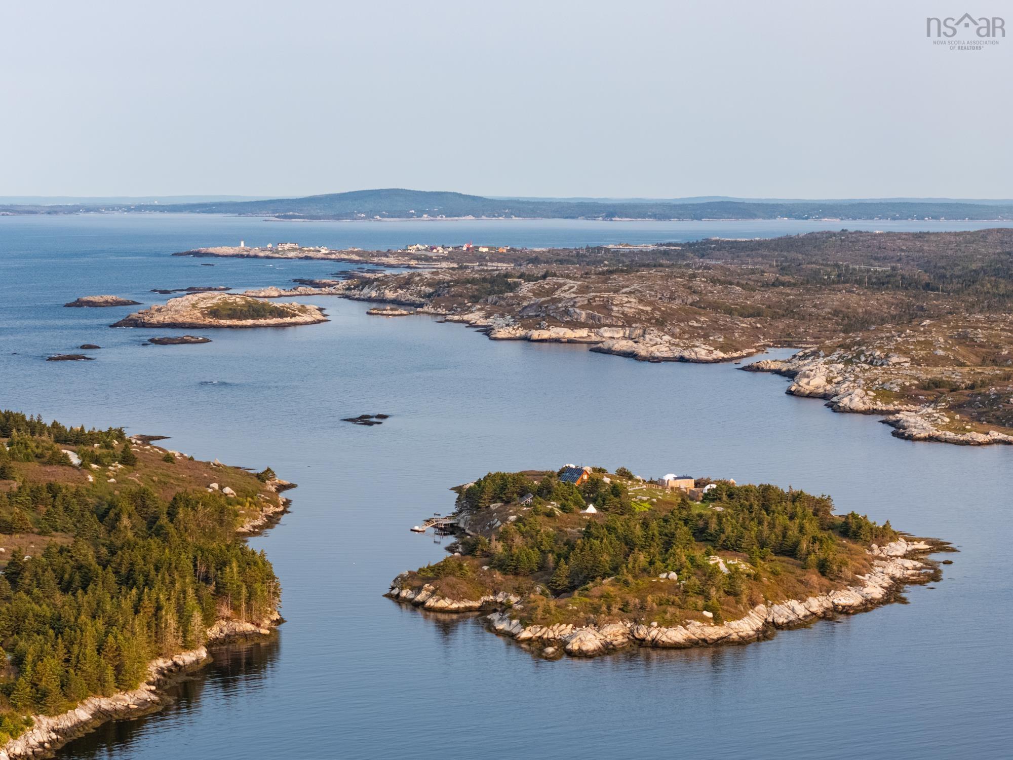 8 Simmons Island photo #3