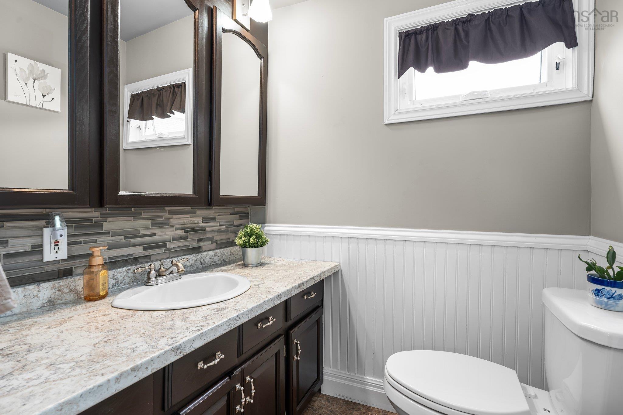 88 Armada Drive photo #33