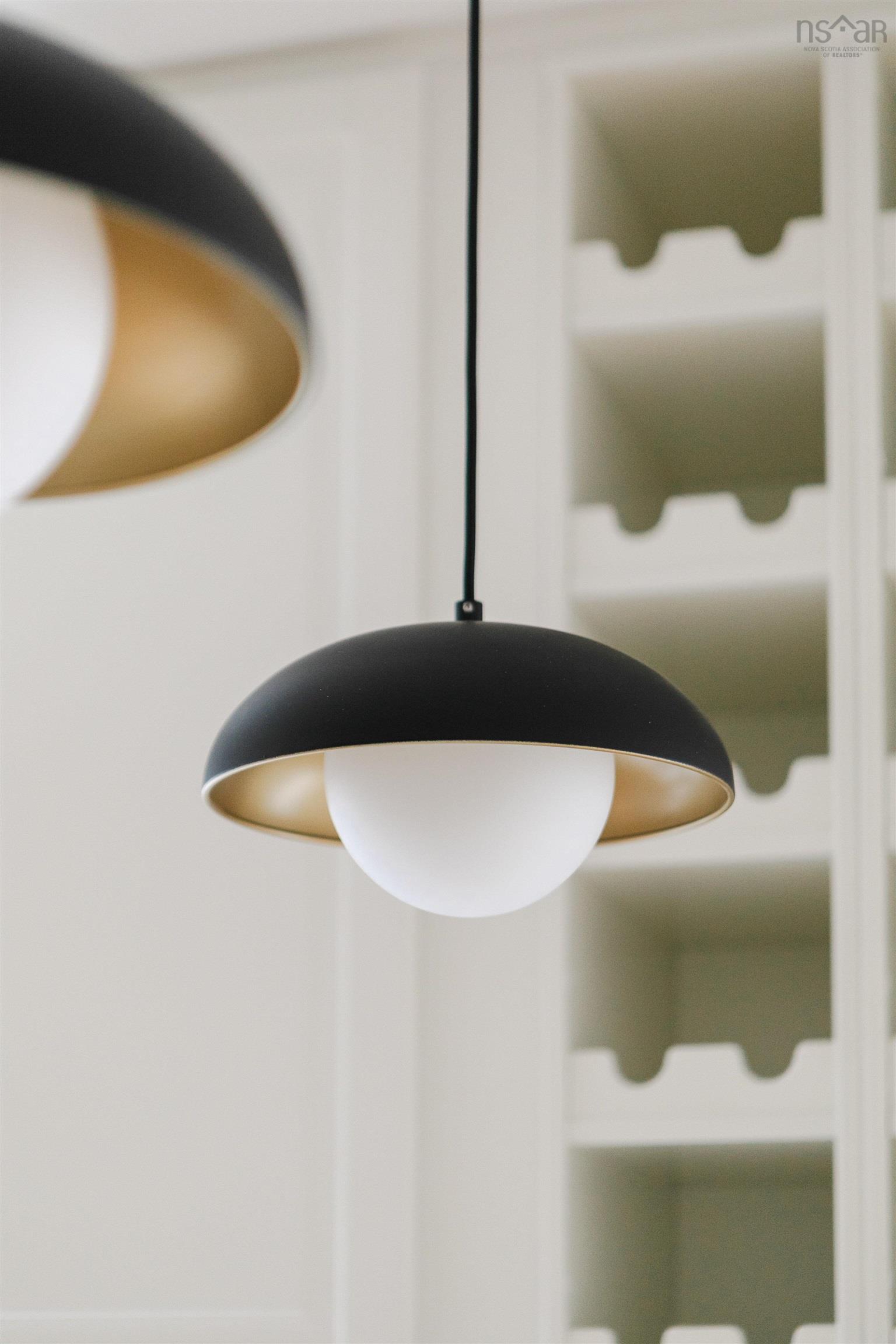 5845 Inglewood Drive photo #9