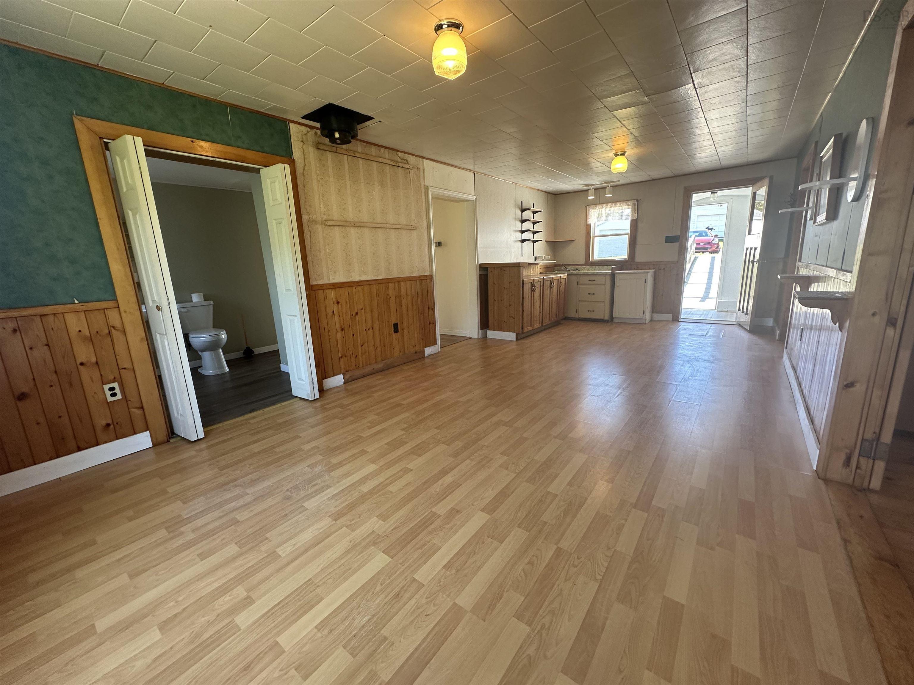 46 Beaver Harbour Road photo #11