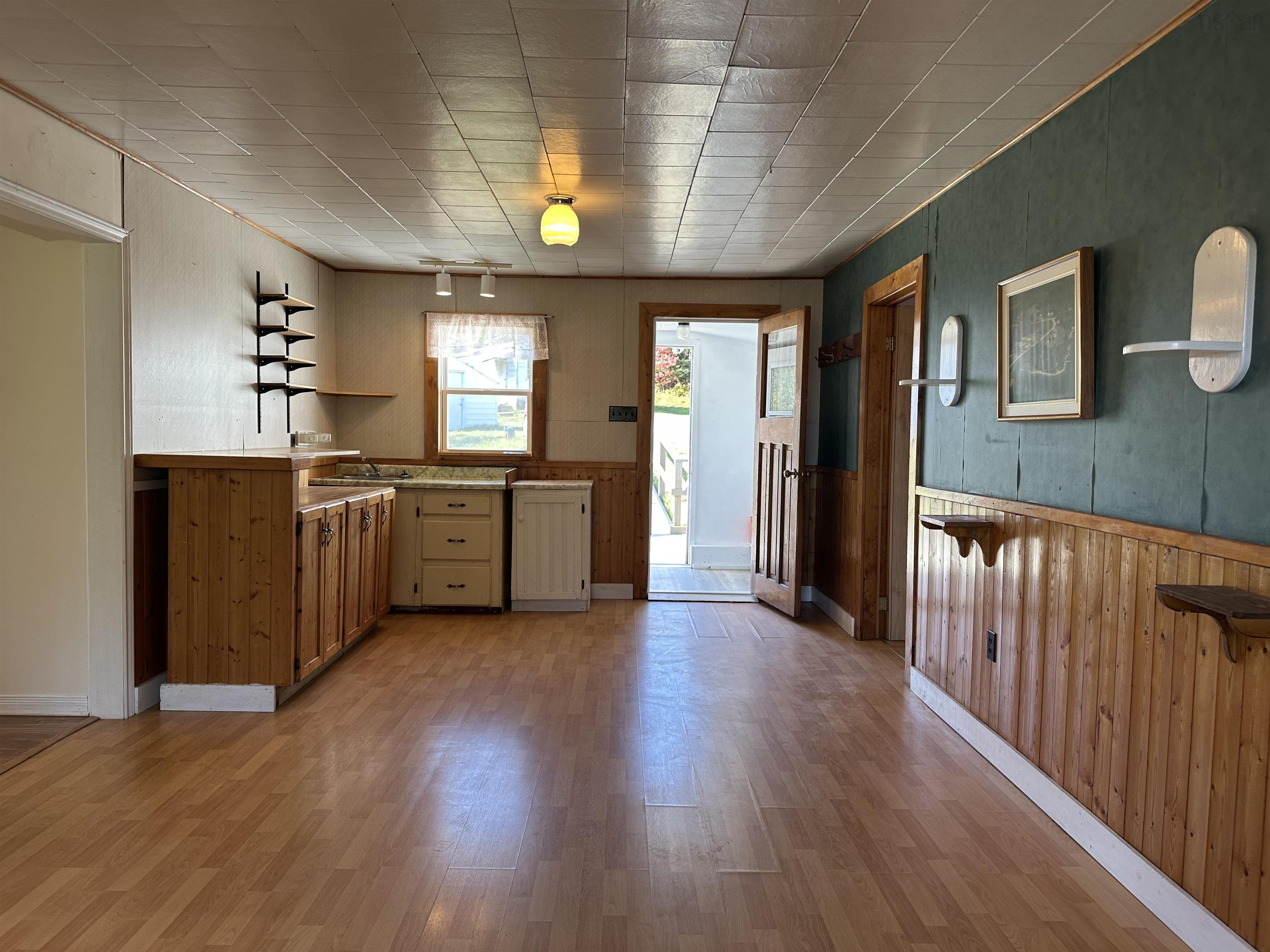 46 Beaver Harbour Road photo #12