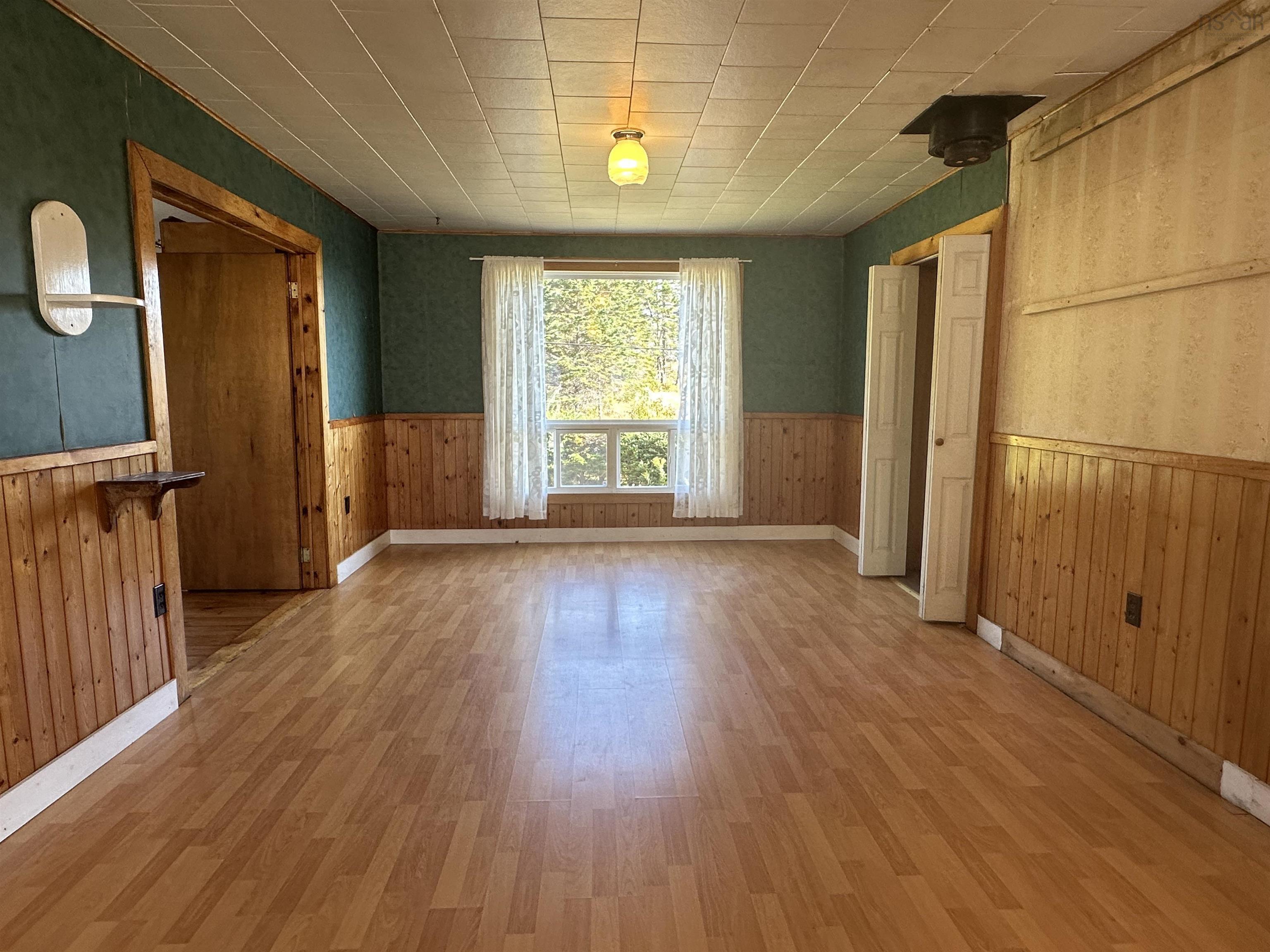 46 Beaver Harbour Road photo #13