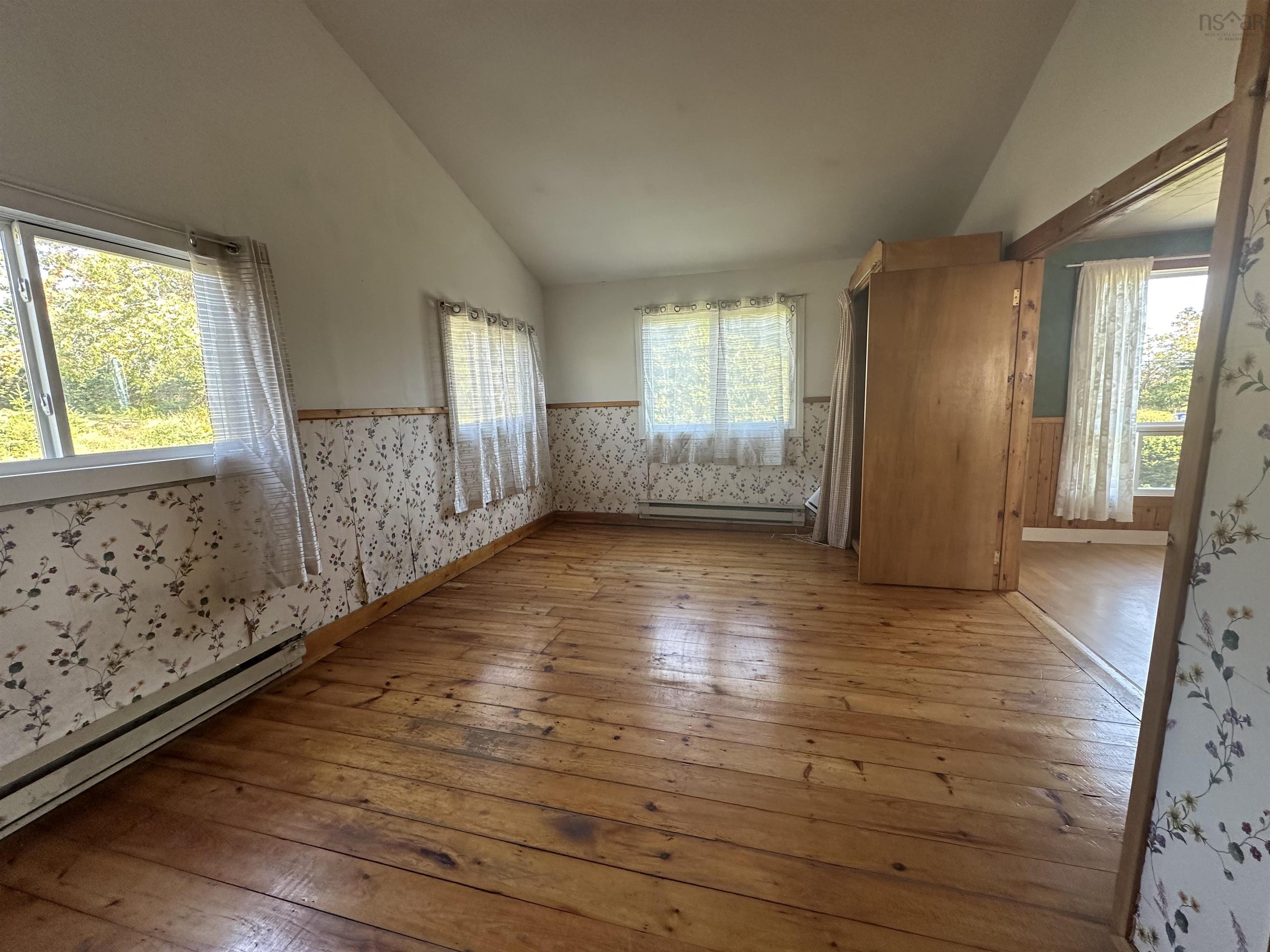 46 Beaver Harbour Road photo #16