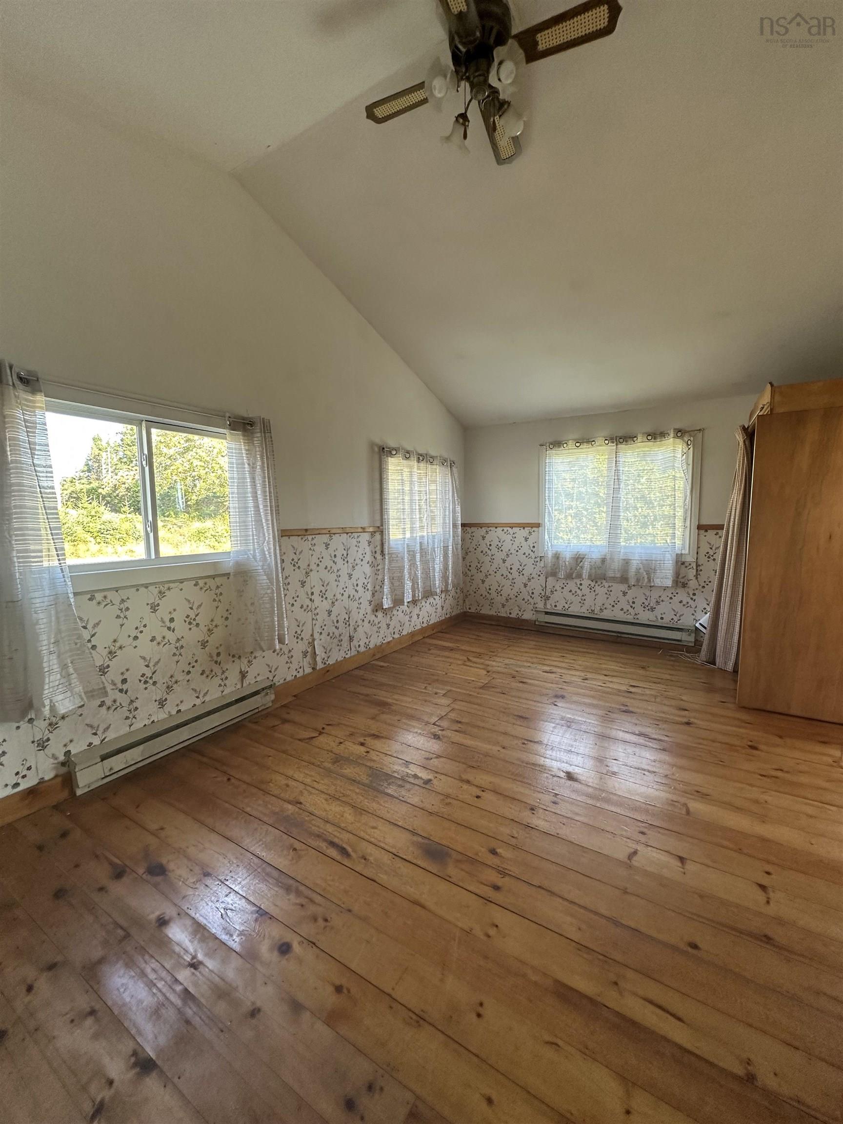 46 Beaver Harbour Road photo #17