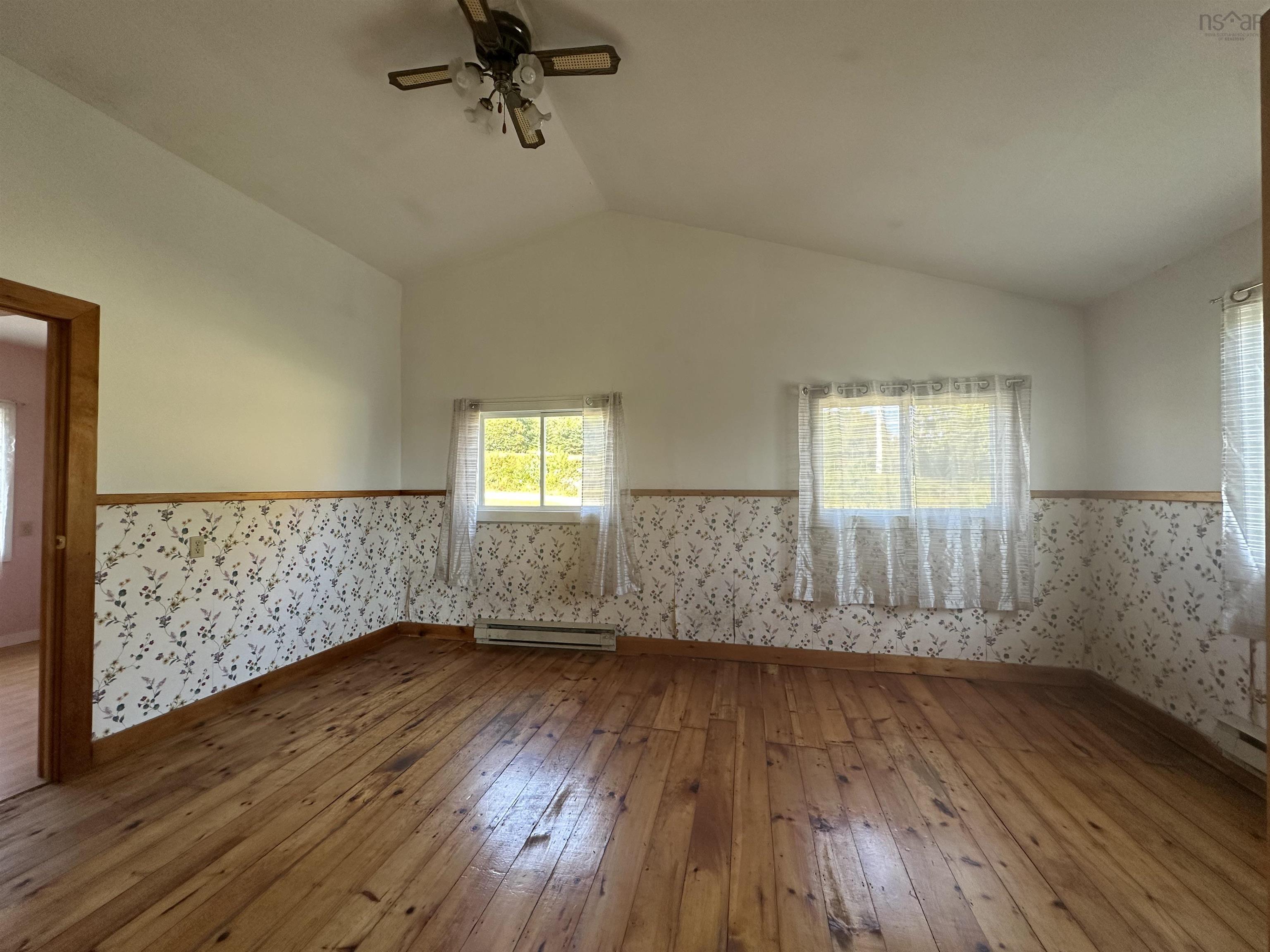 46 Beaver Harbour Road photo #18