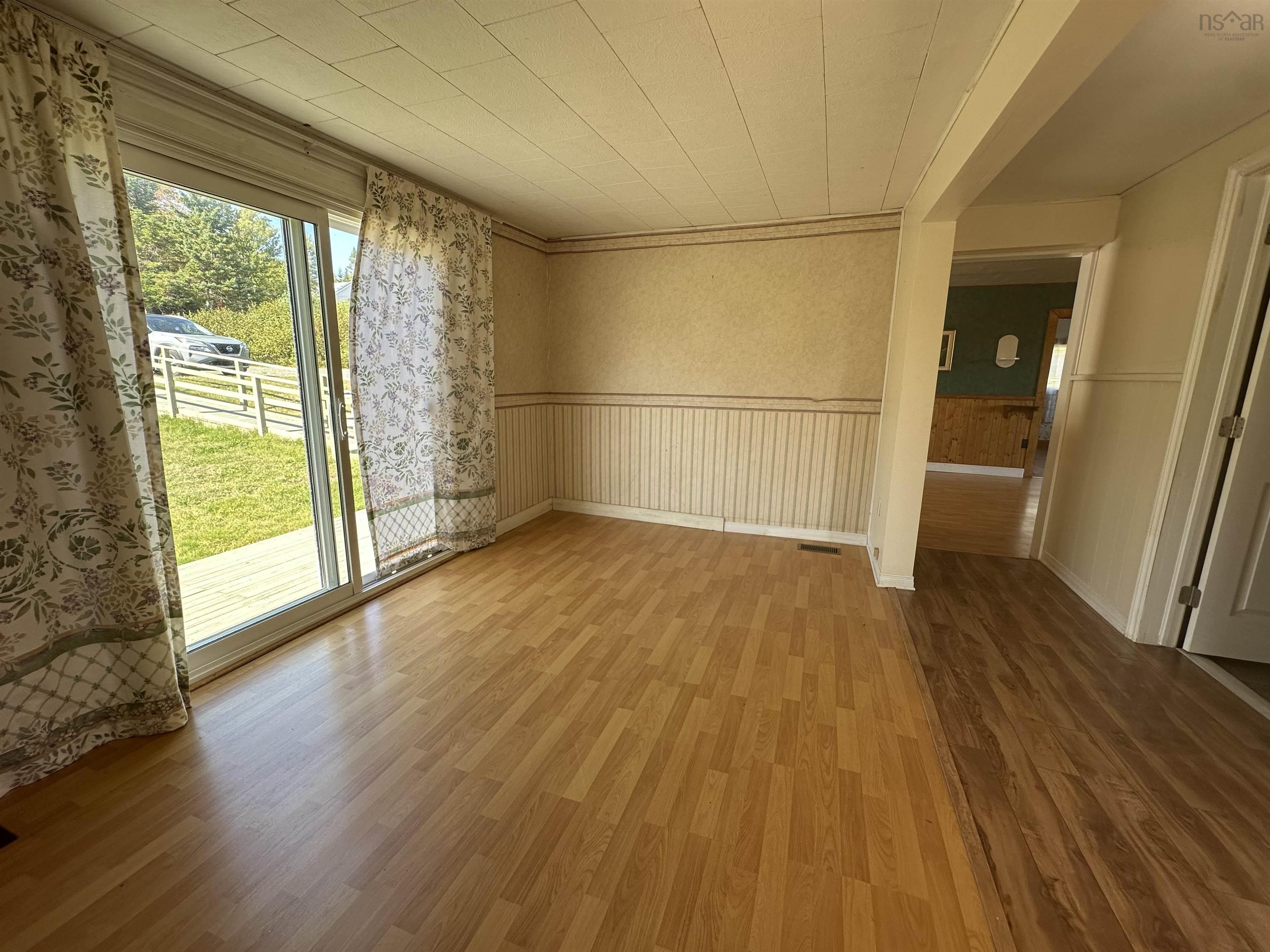 46 Beaver Harbour Road photo #26