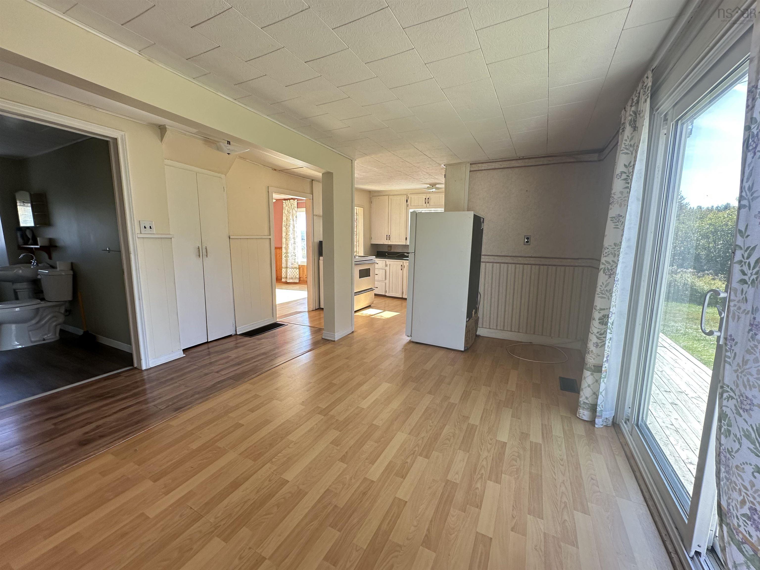 46 Beaver Harbour Road photo #27