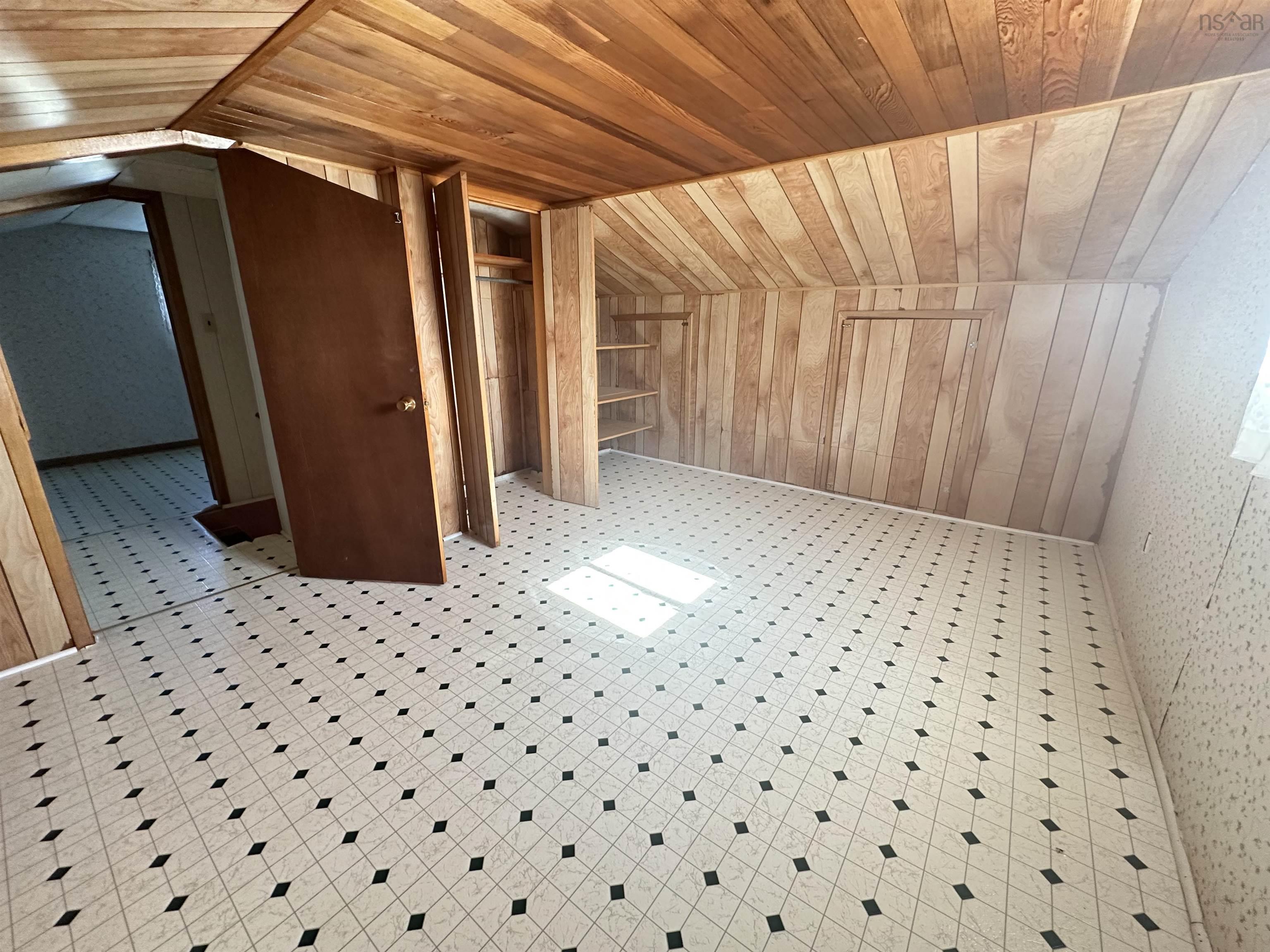 46 Beaver Harbour Road photo #39