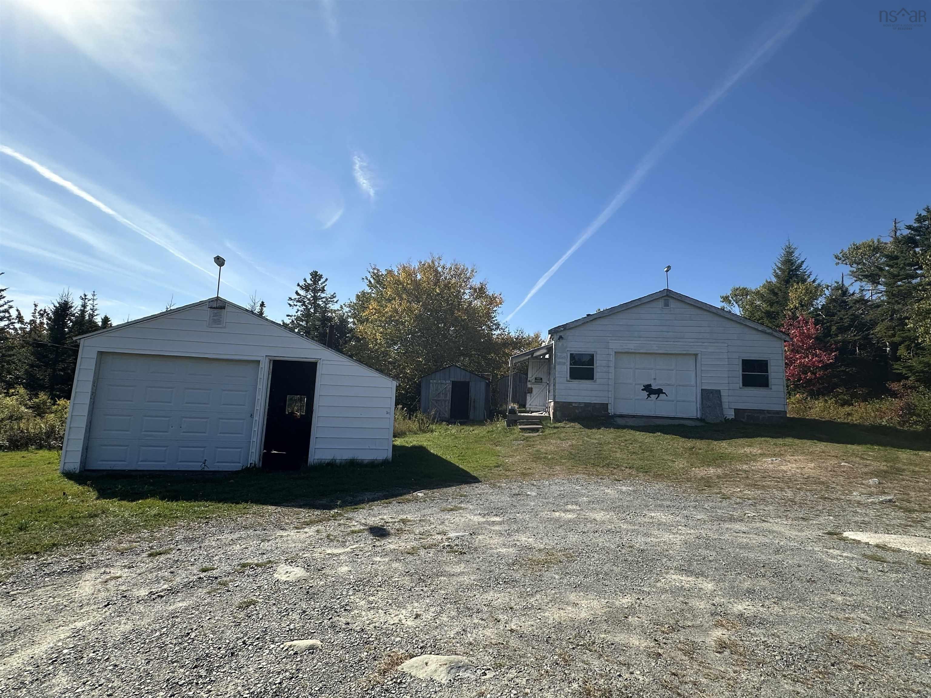 46 Beaver Harbour Road photo #46