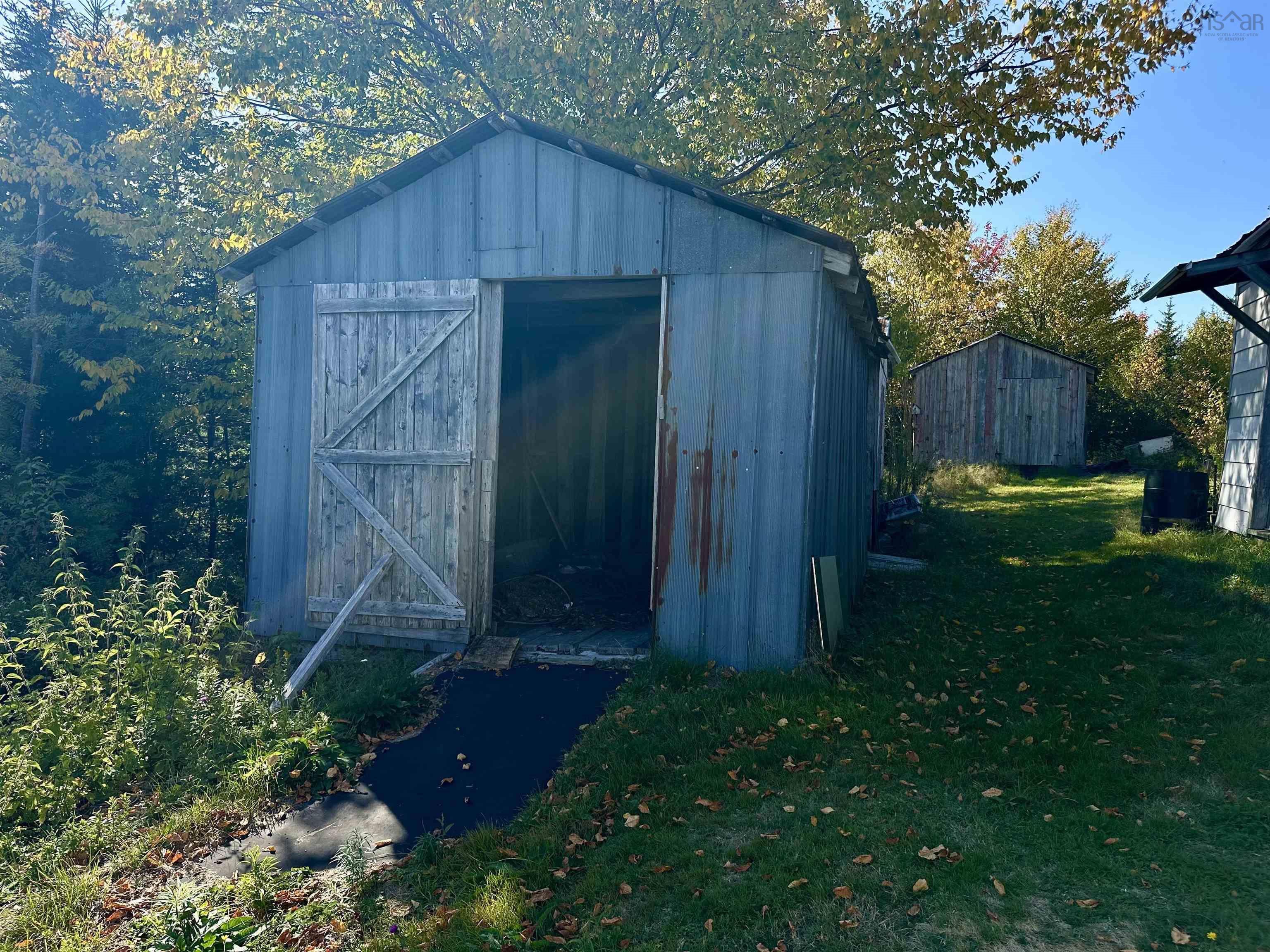 46 Beaver Harbour Road photo #49