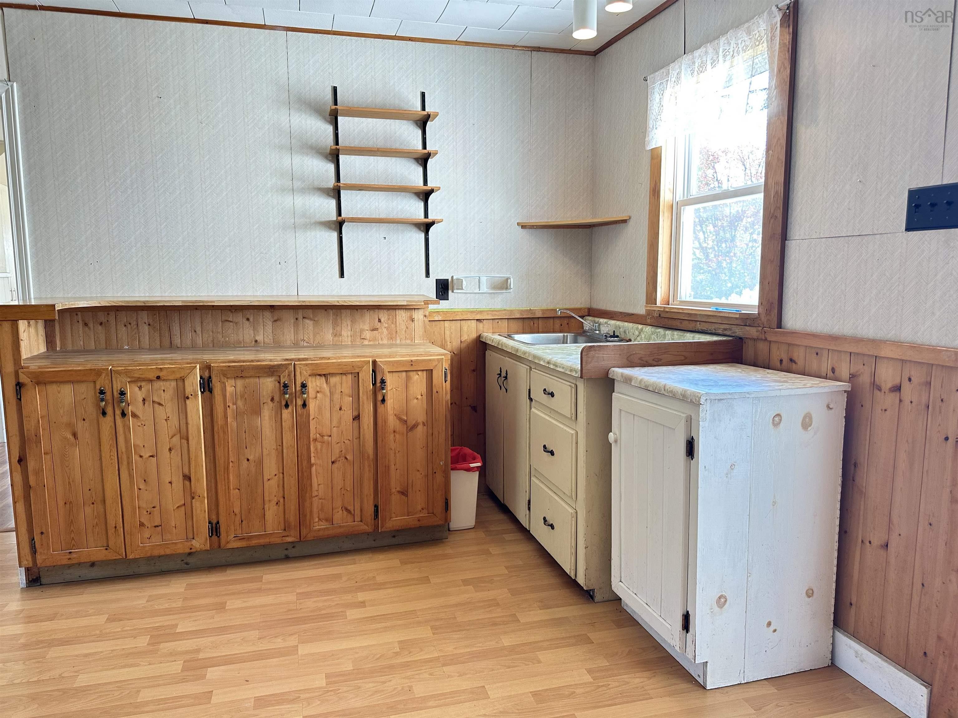 46 Beaver Harbour Road photo #10