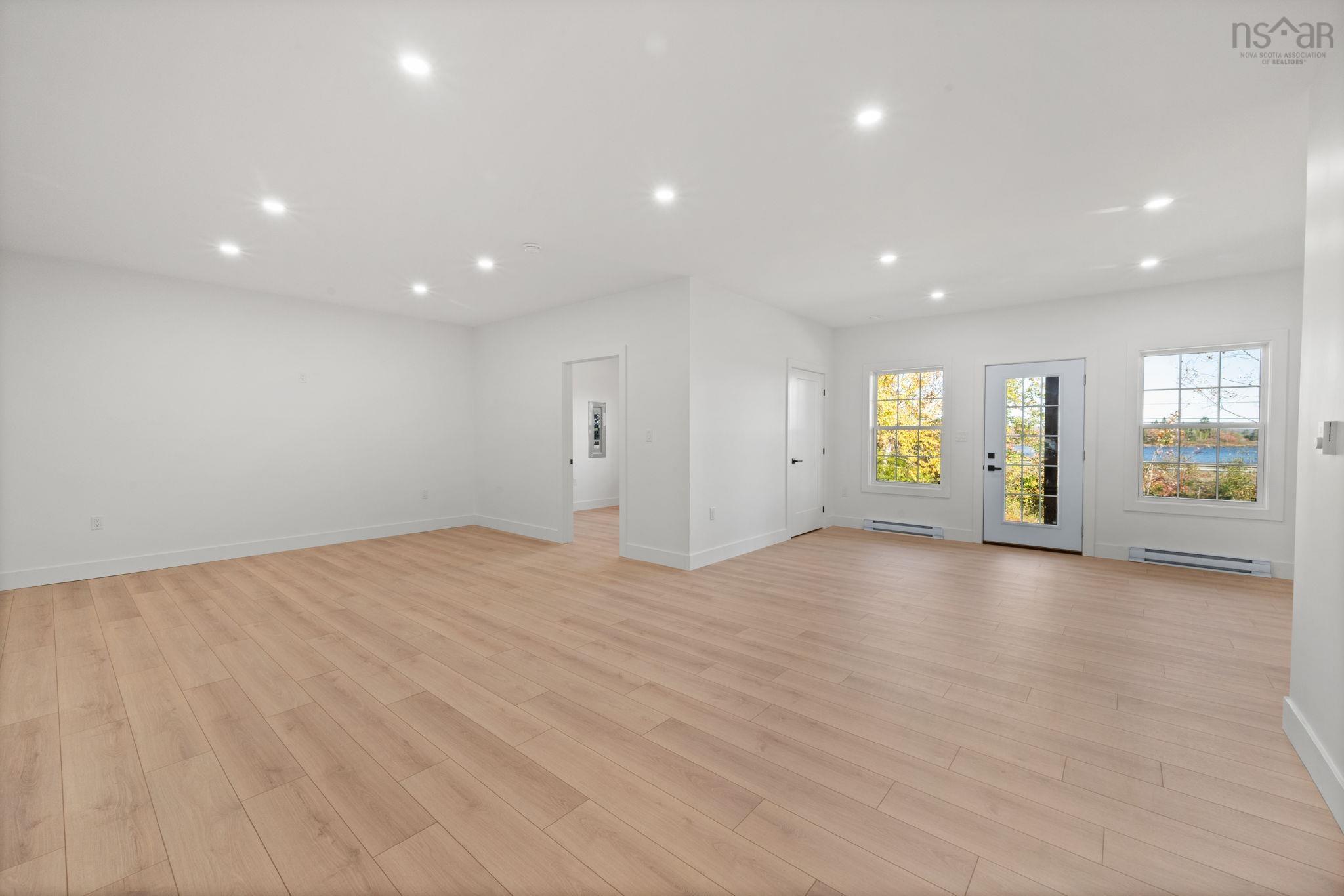 67 Birchview Drive photo #38