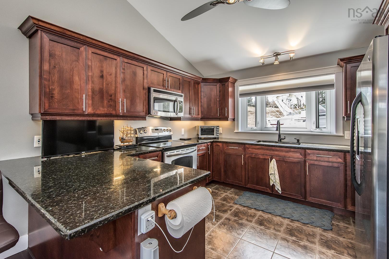 636 Myers Point Road photo #16