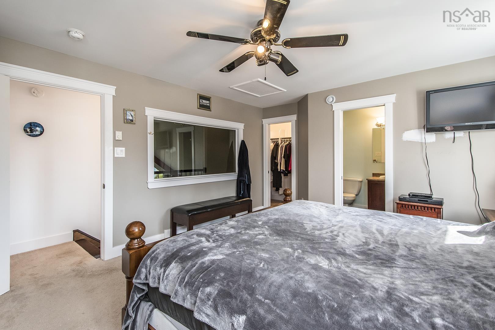 636 Myers Point Road photo #26