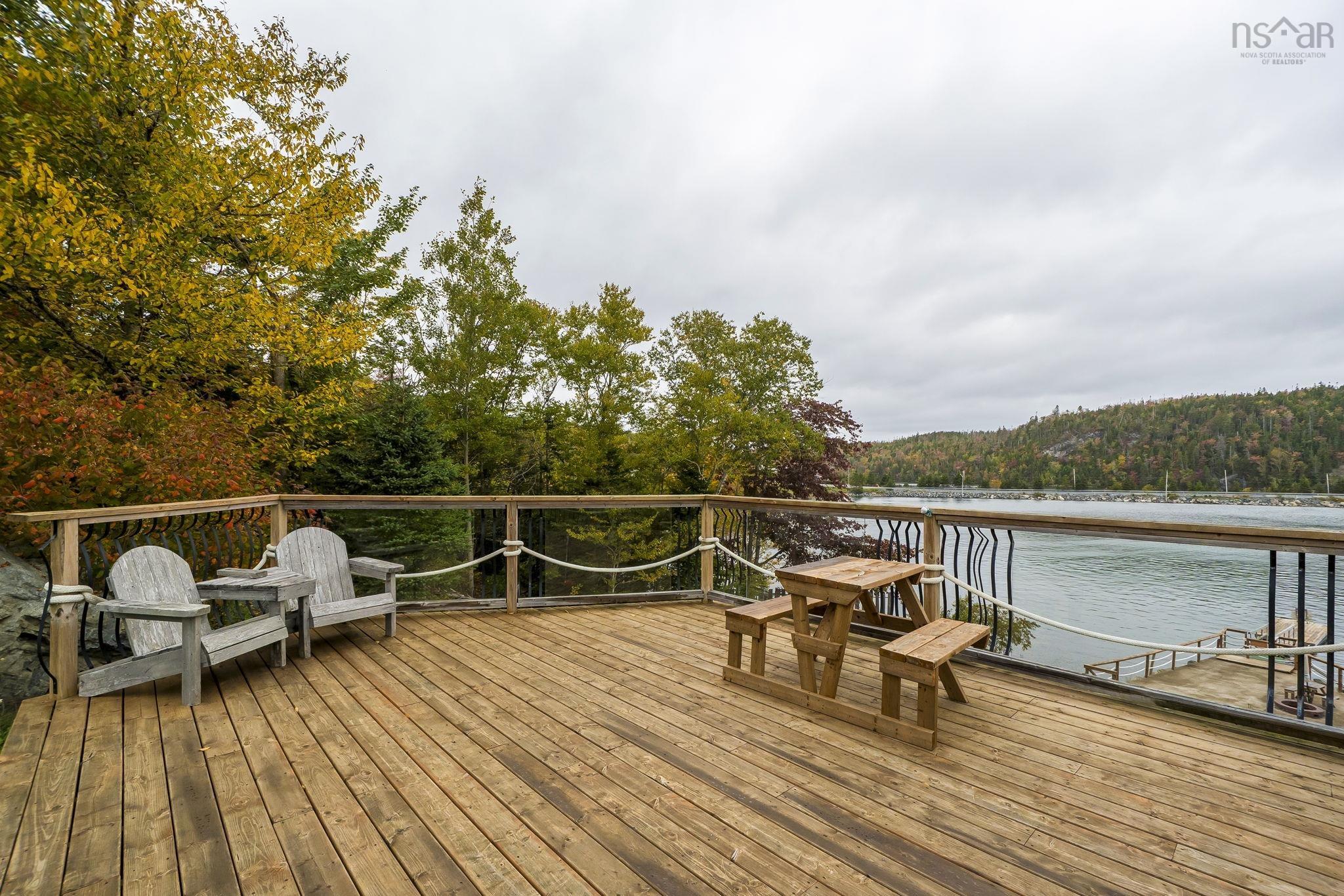 636 Myers Point Road photo #46