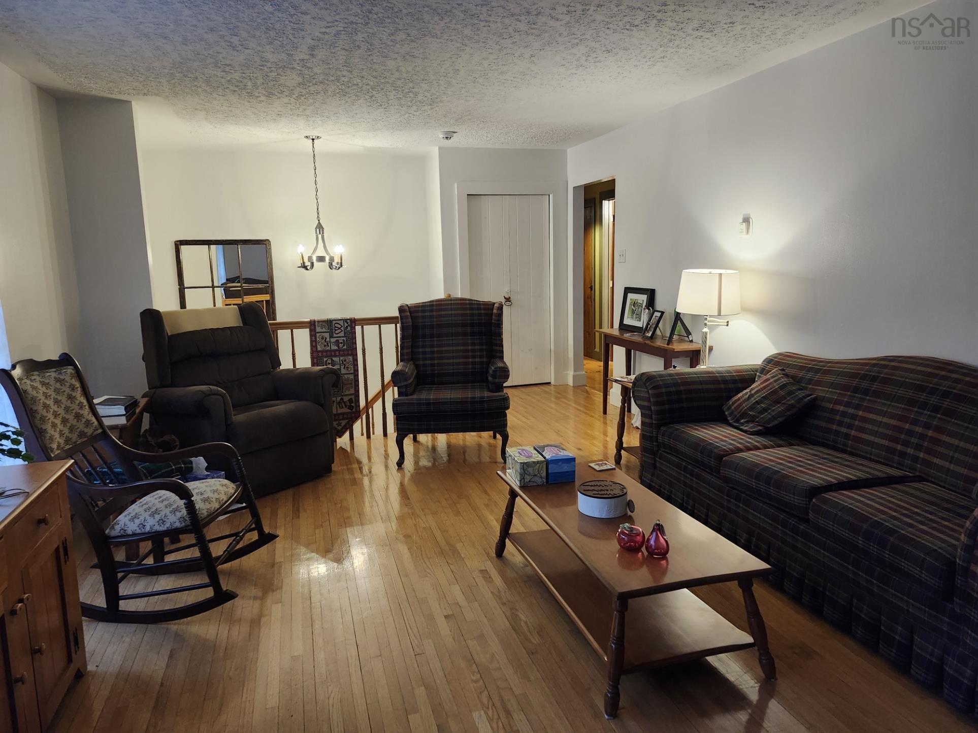 187 Stokil Drive photo #7