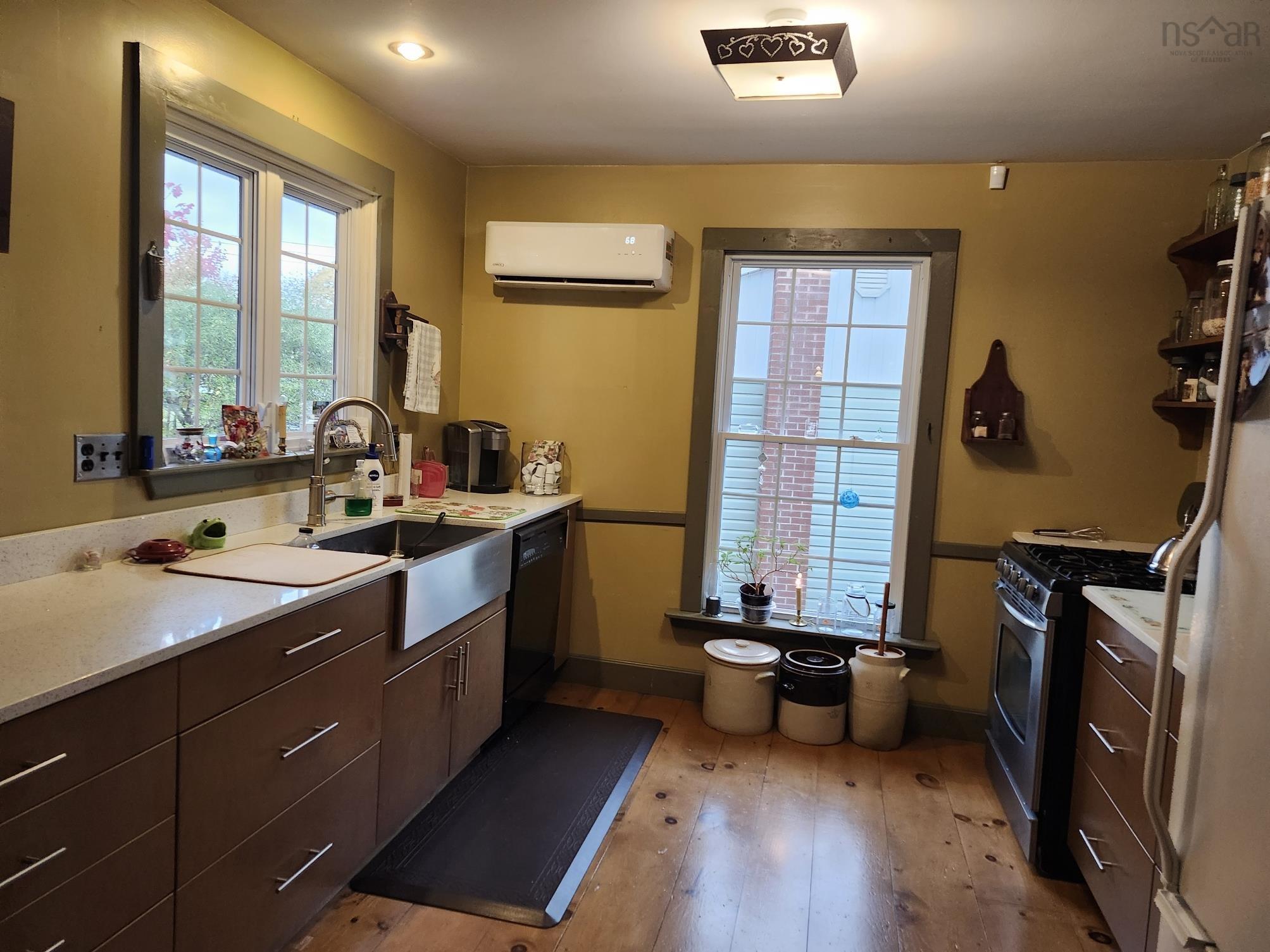 187 Stokil Drive photo #8