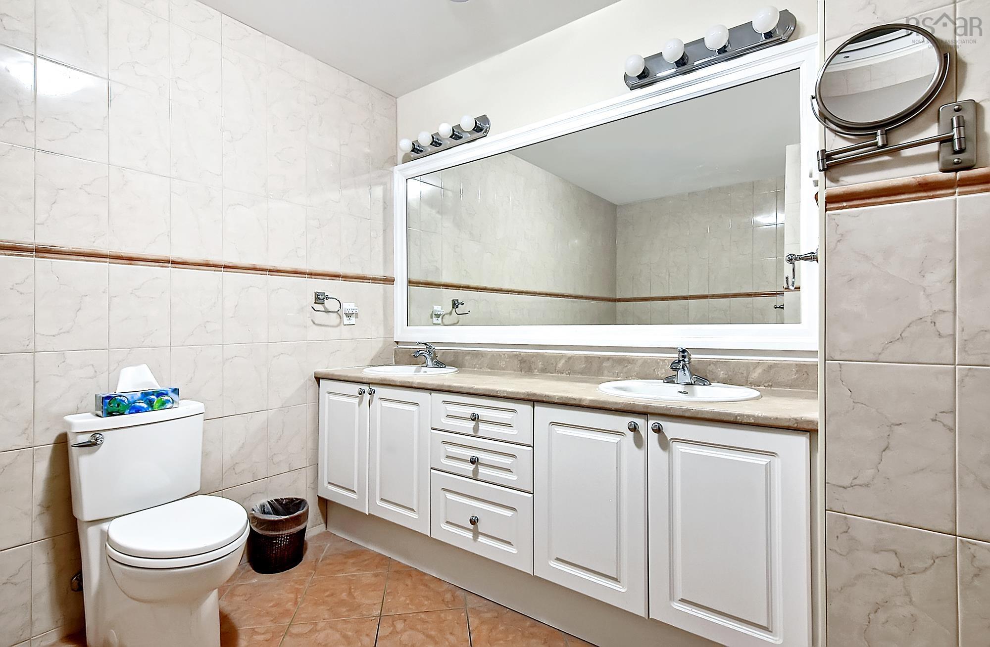 407 53 Bedros Lane photo #19