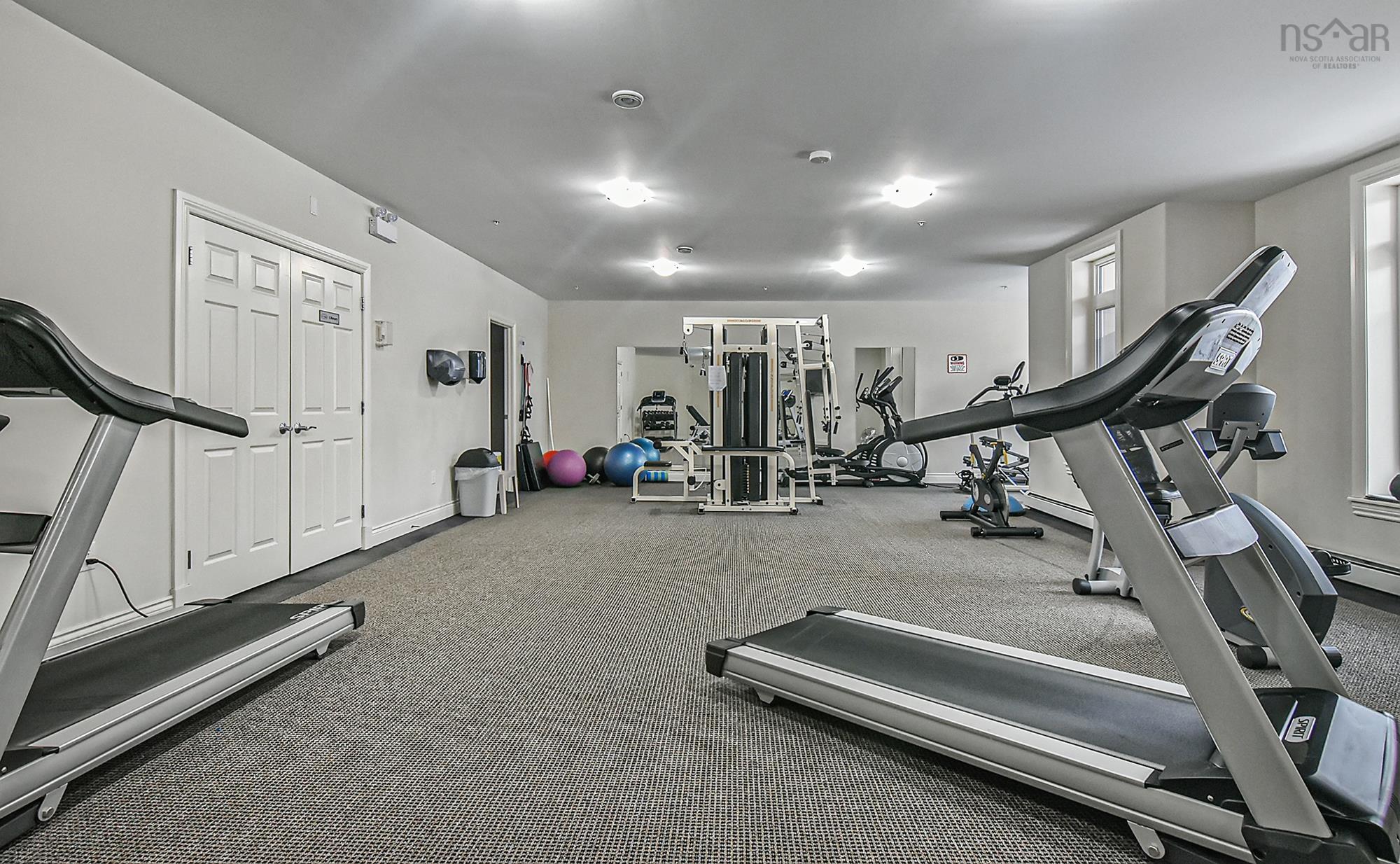 407 53 Bedros Lane photo #31