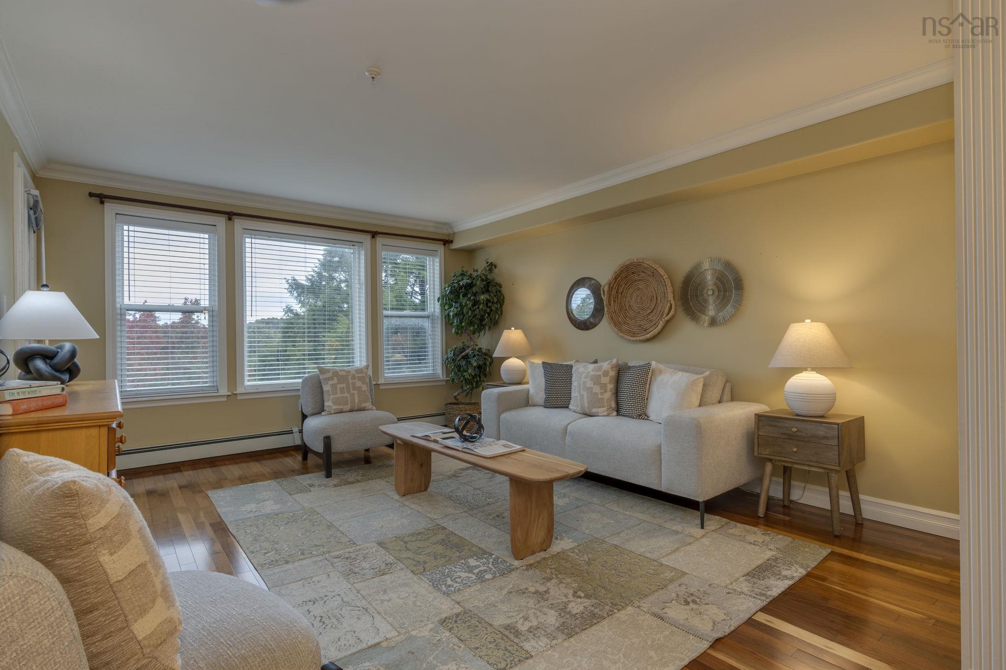 304 2 Lake Drive photo #13