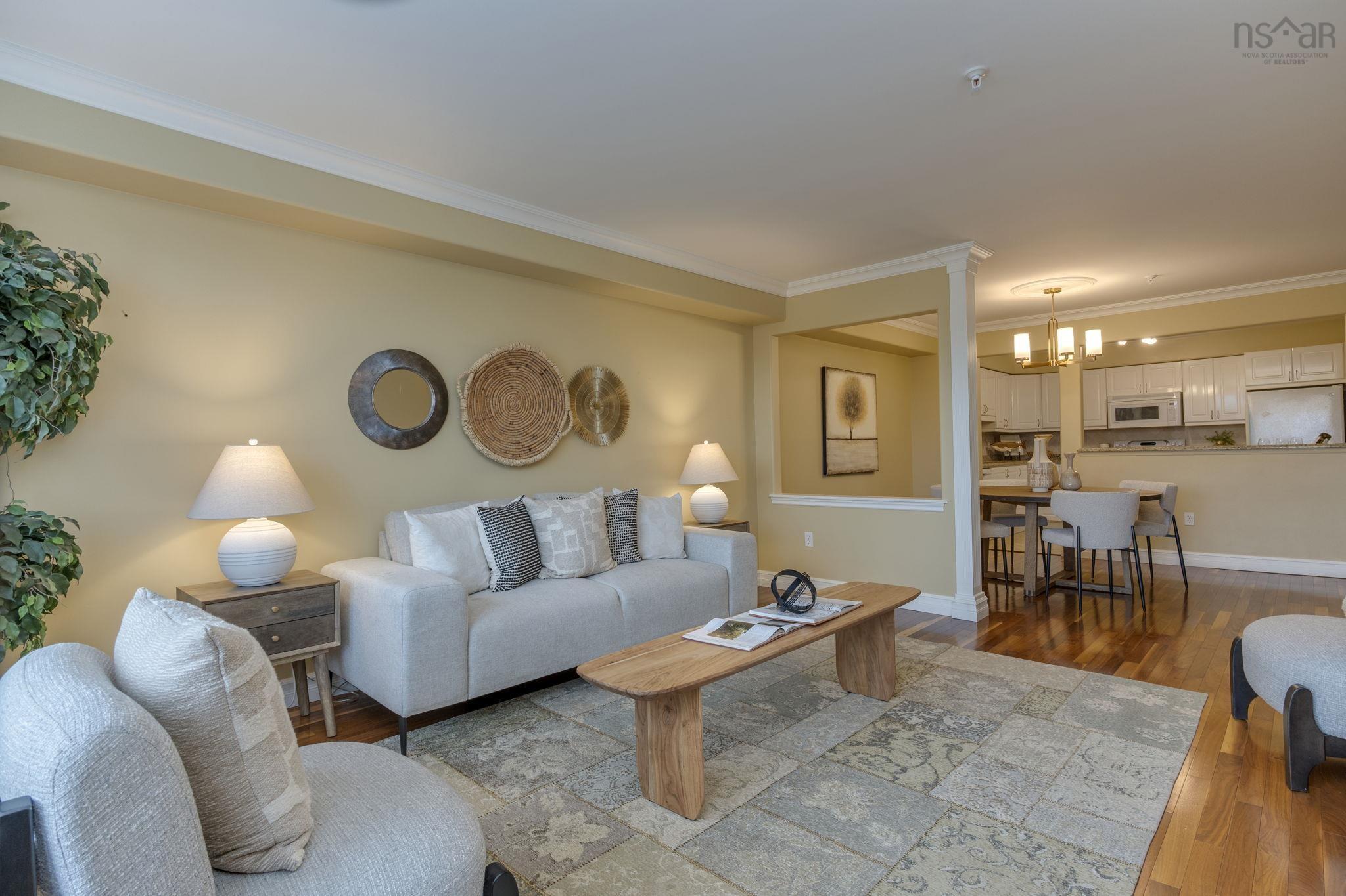 304 2 Lake Drive photo #14