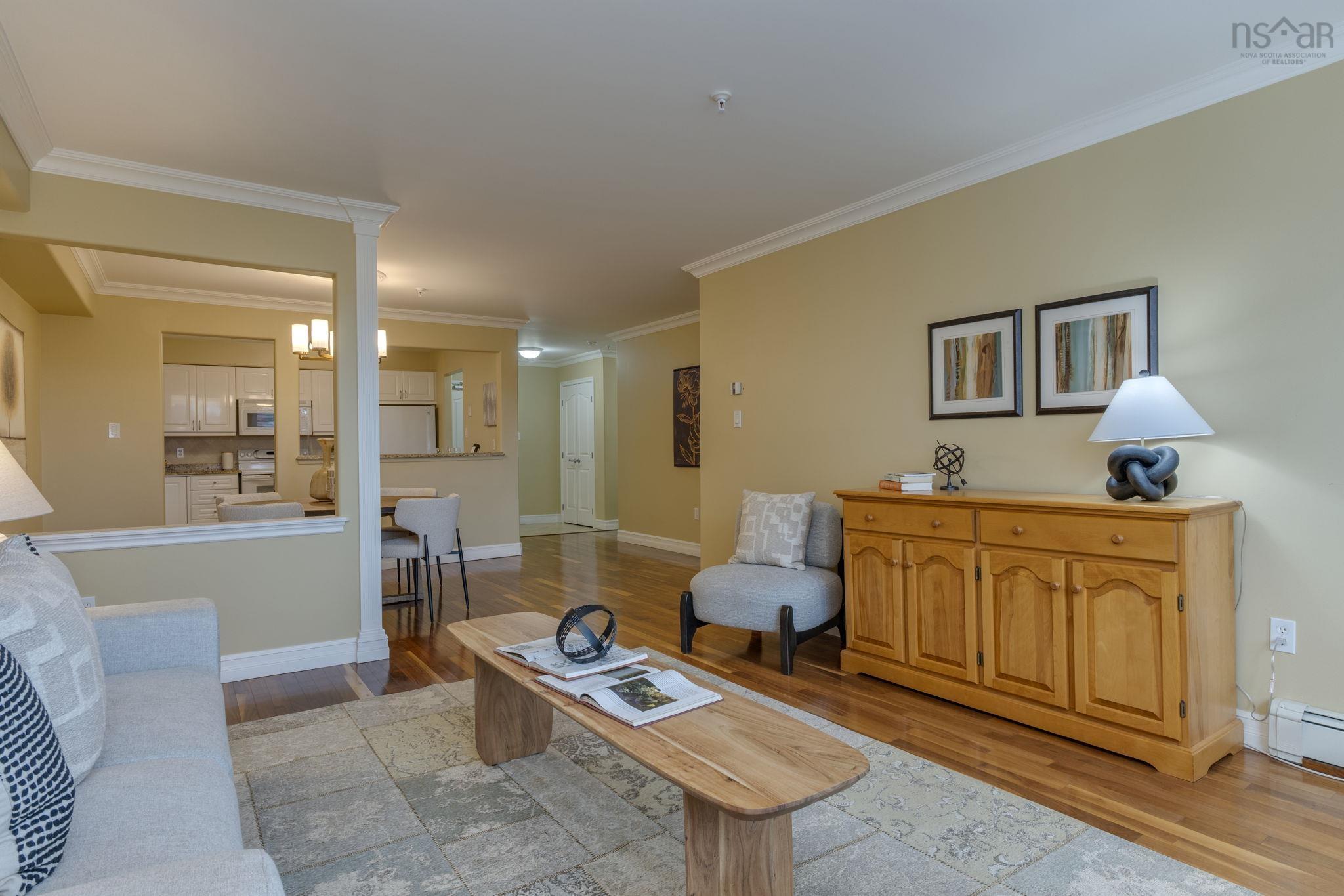 304 2 Lake Drive photo #16