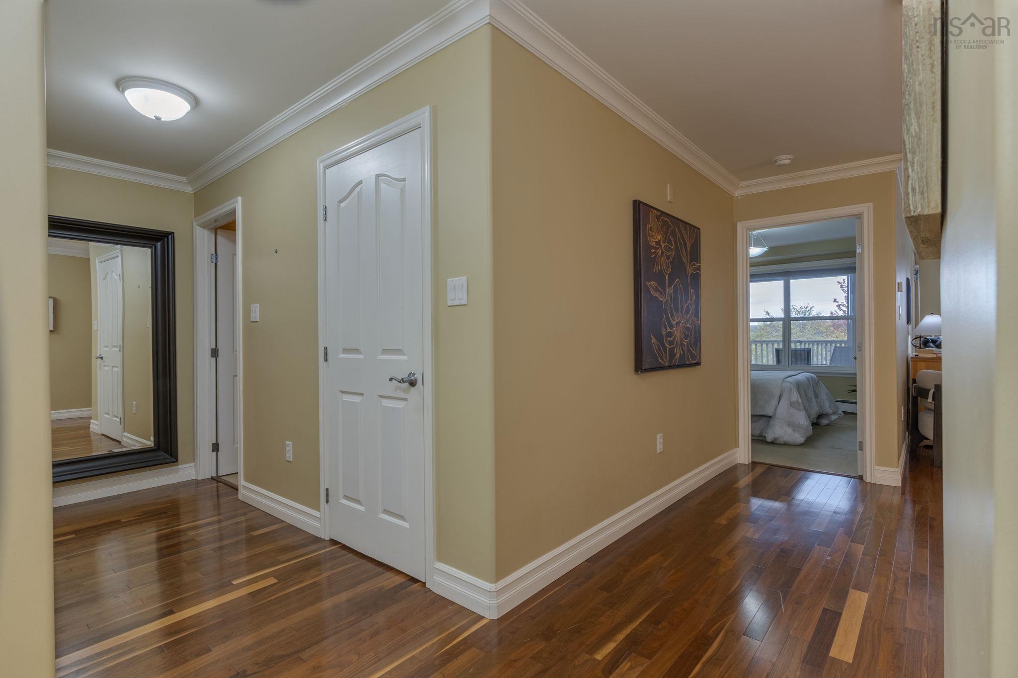 304 2 Lake Drive photo #21