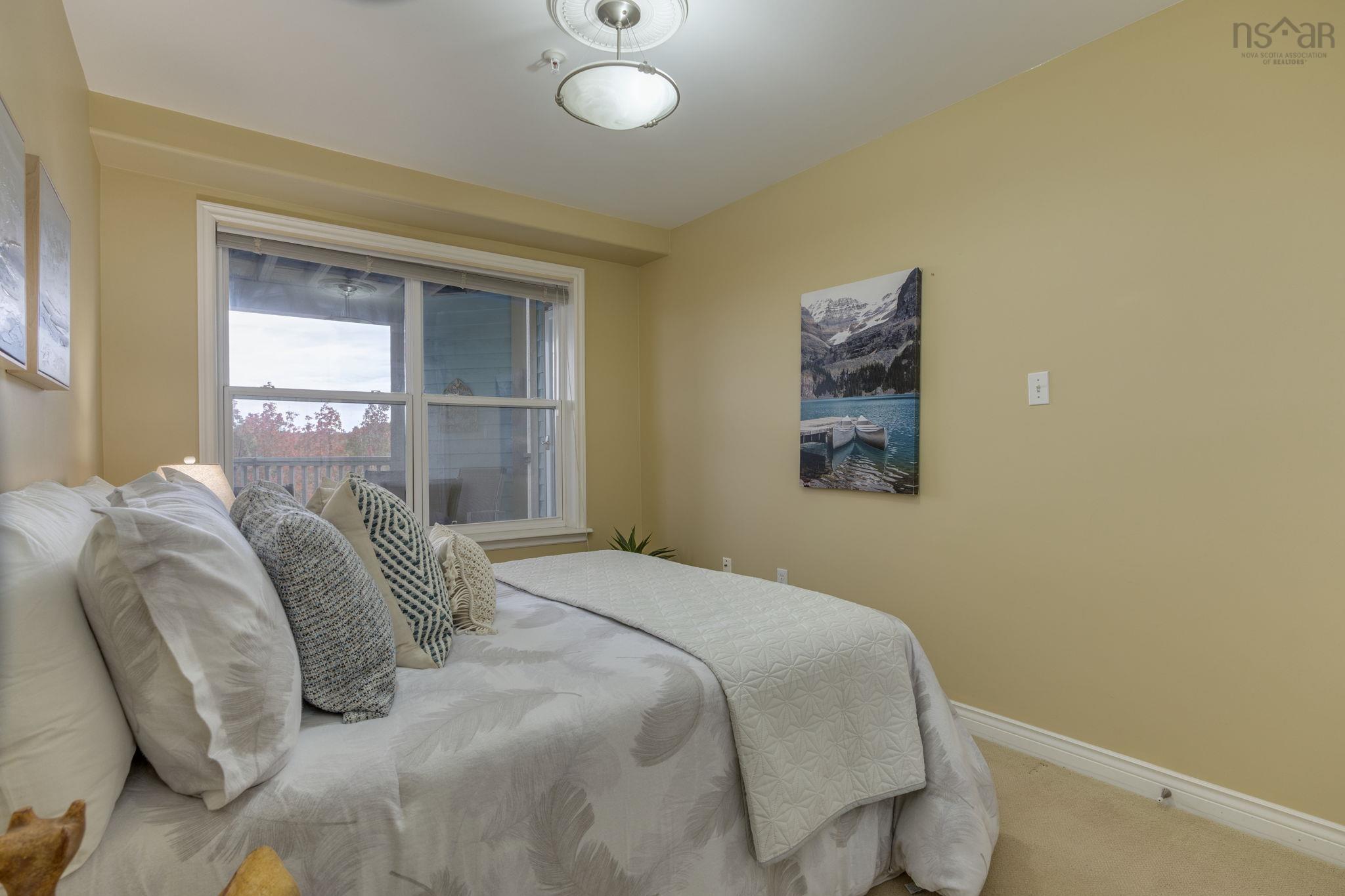 304 2 Lake Drive photo #28