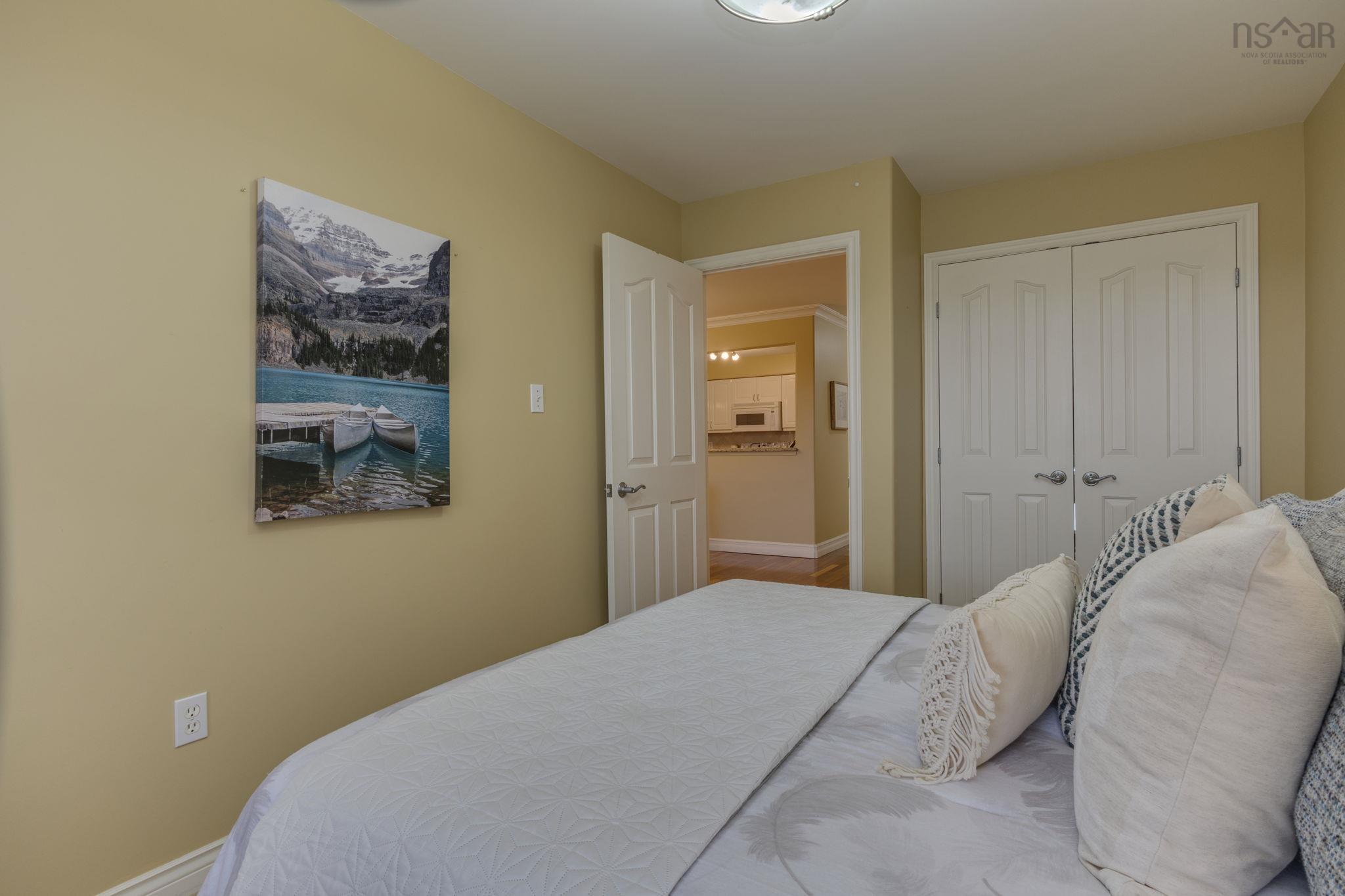 304 2 Lake Drive photo #29