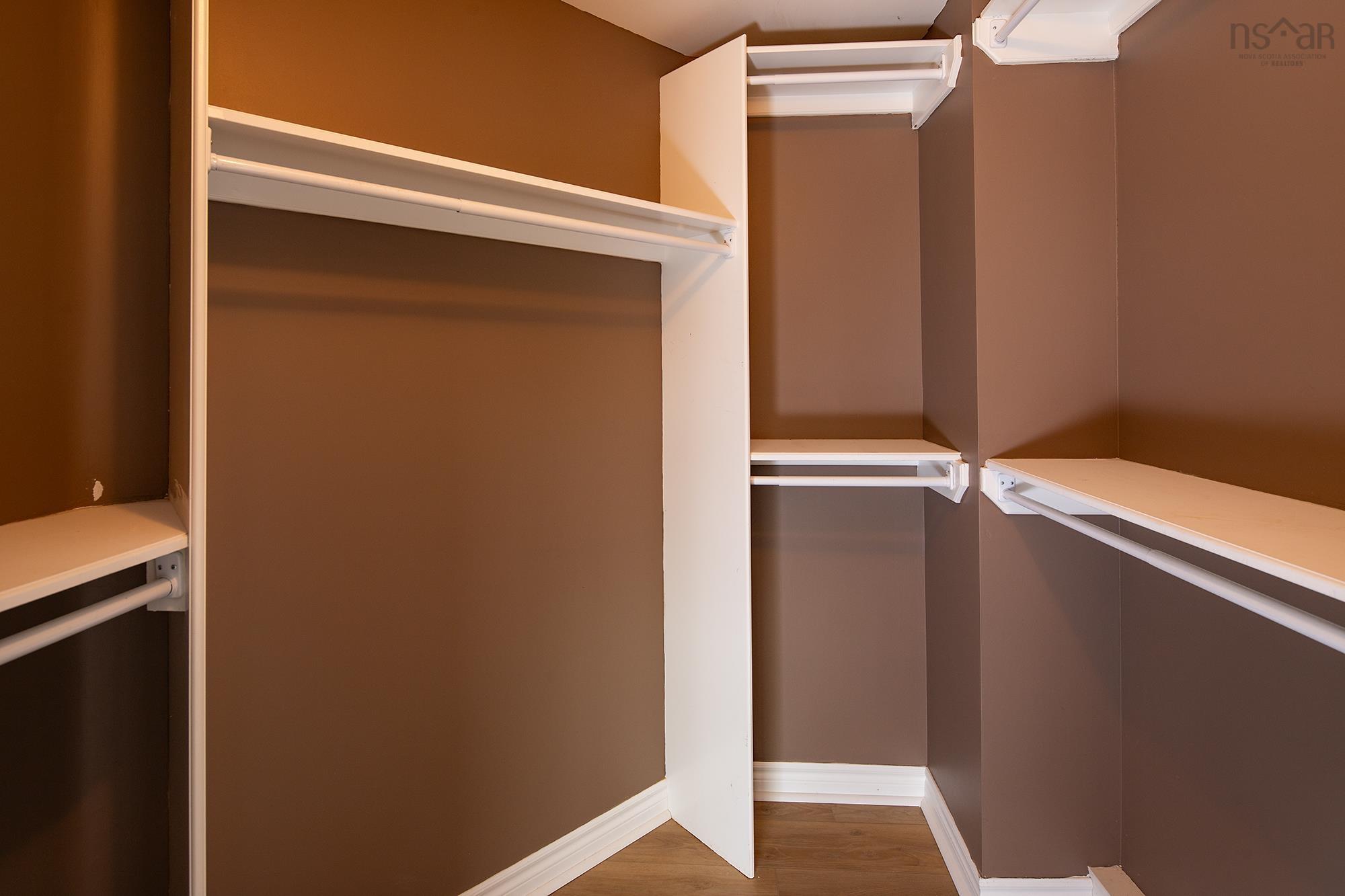 504 50 Waterfront Drive photo #22