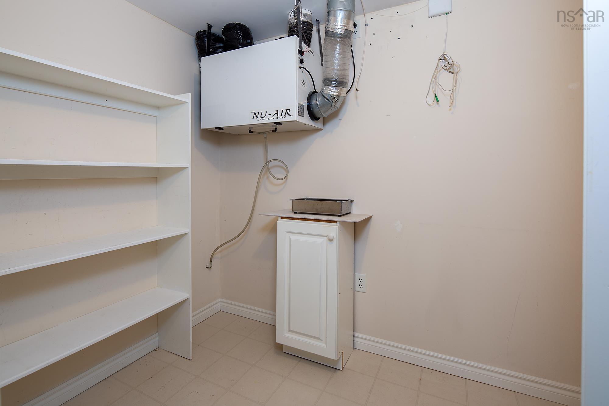 504 50 Waterfront Drive photo #31