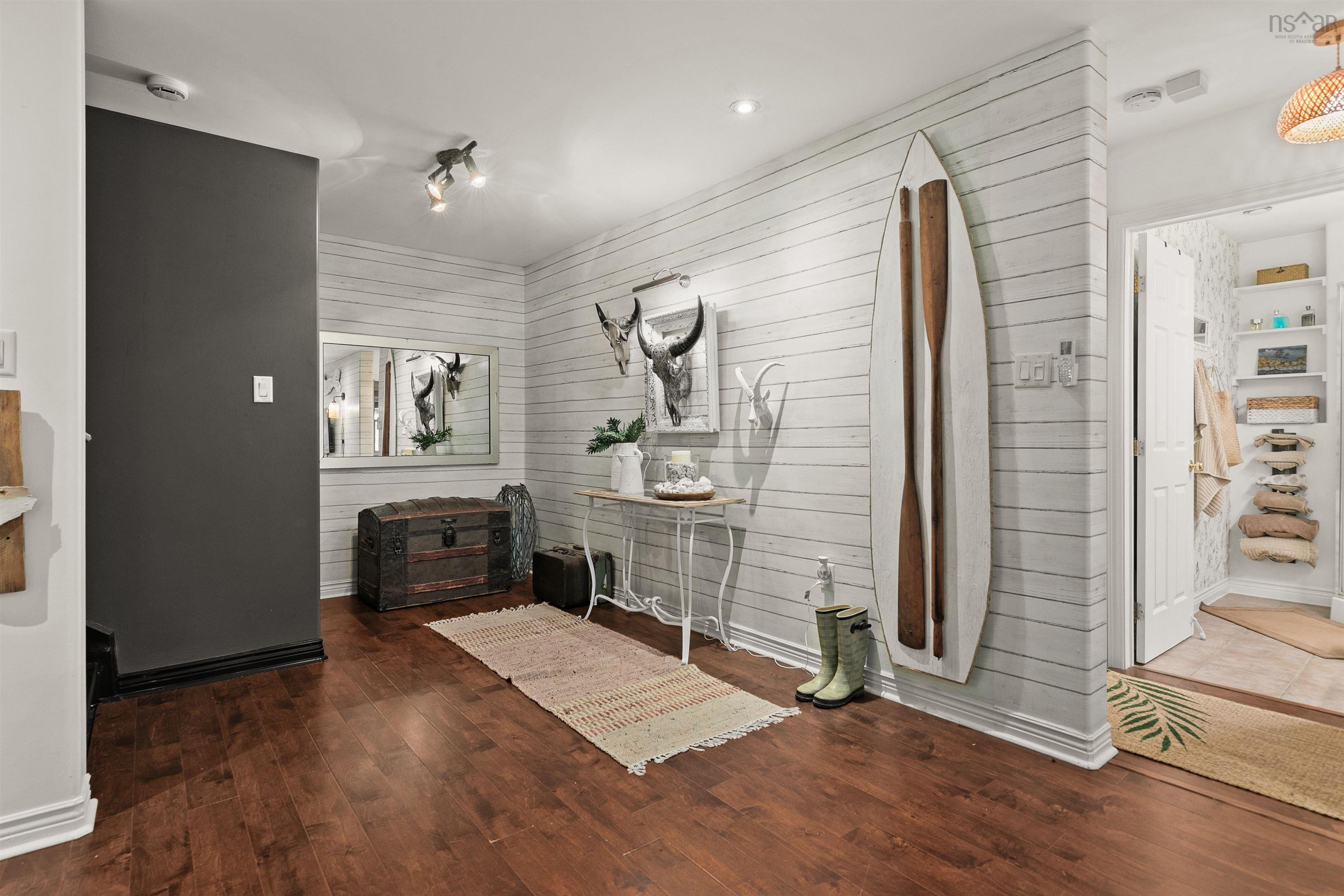 390 Gleneagles Drive photo #35