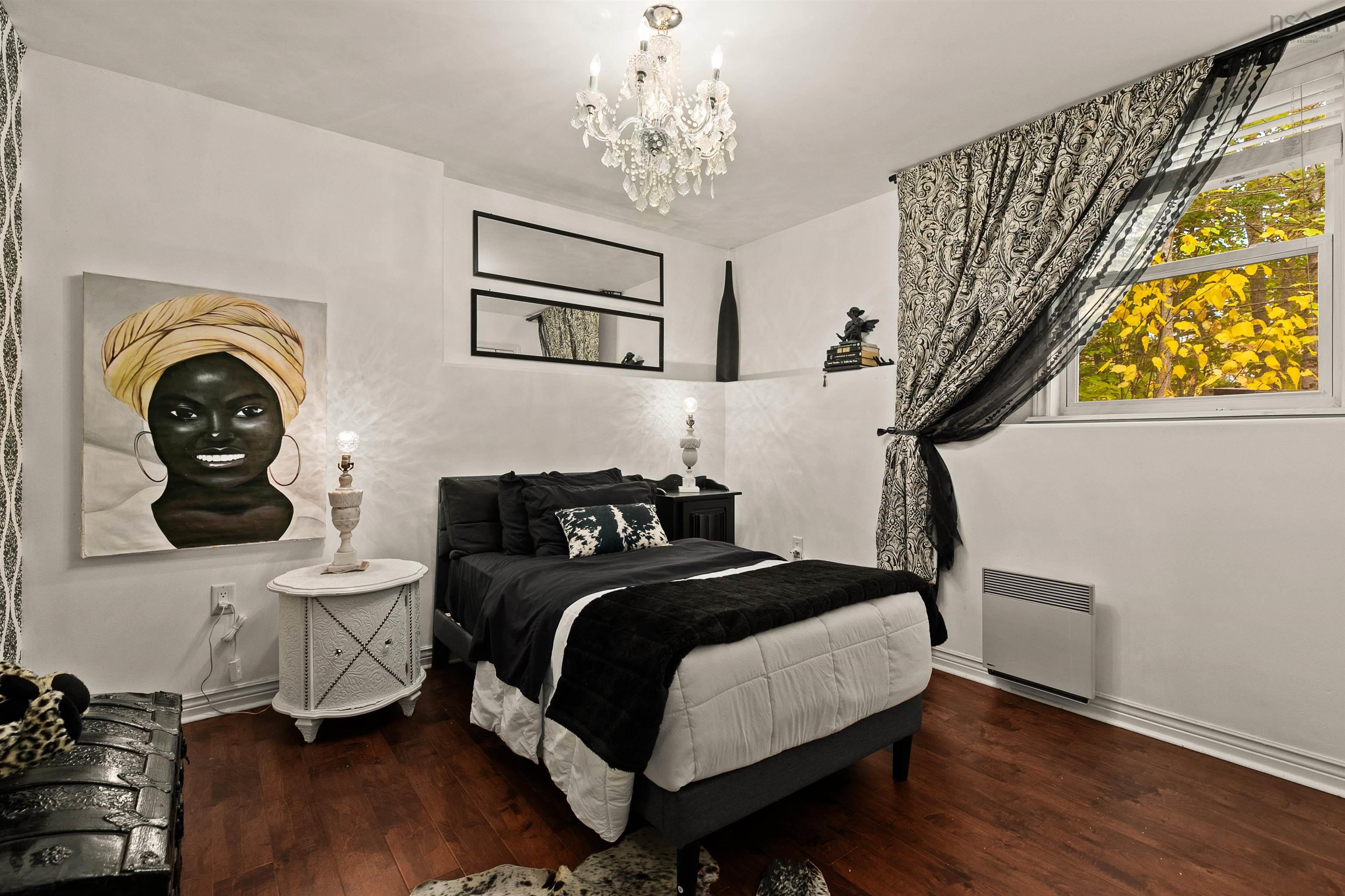 390 Gleneagles Drive photo #36