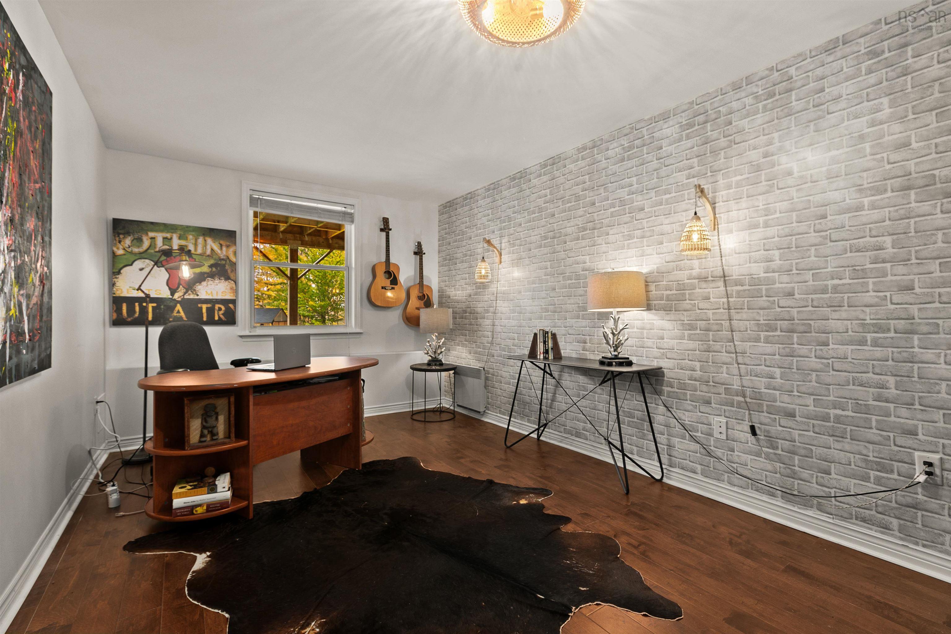 390 Gleneagles Drive photo #40