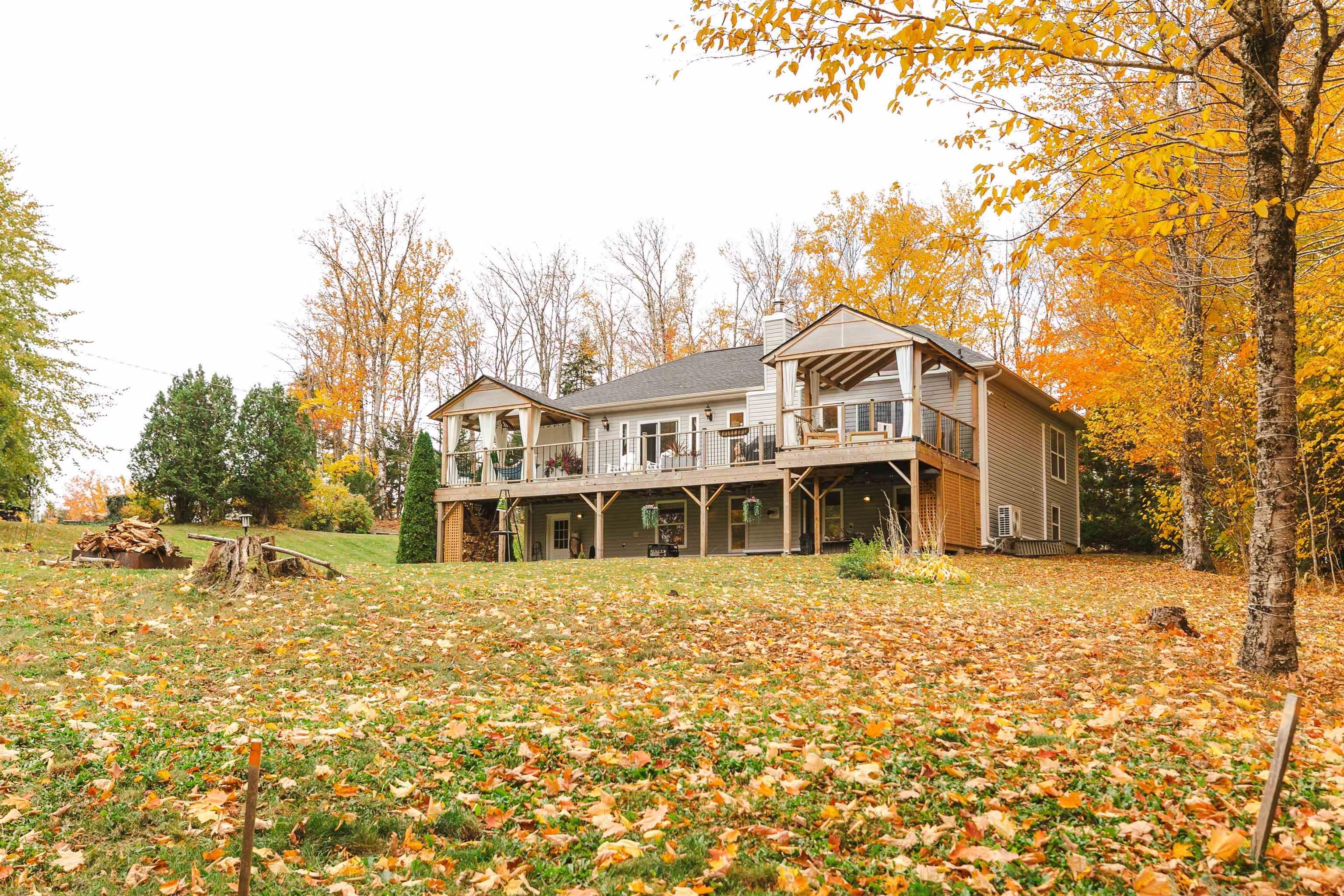 390 Gleneagles Drive photo #44