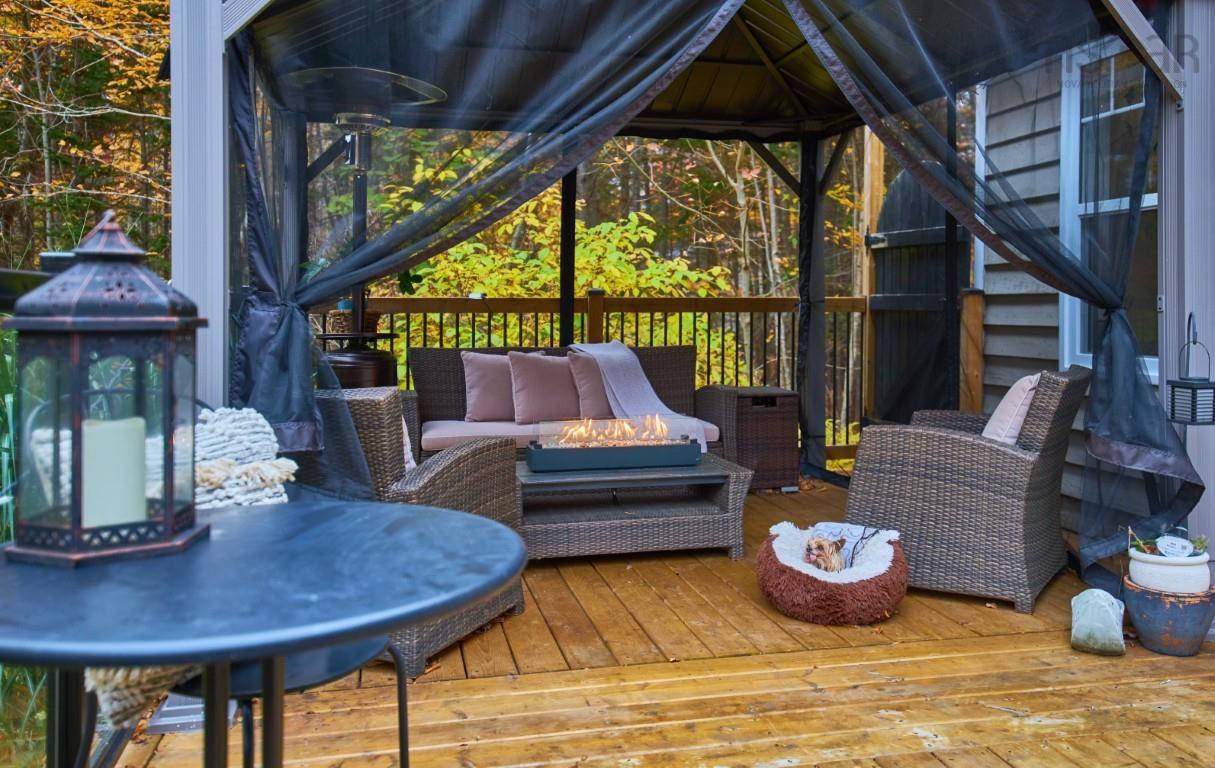 9 Carriage Road photo #7