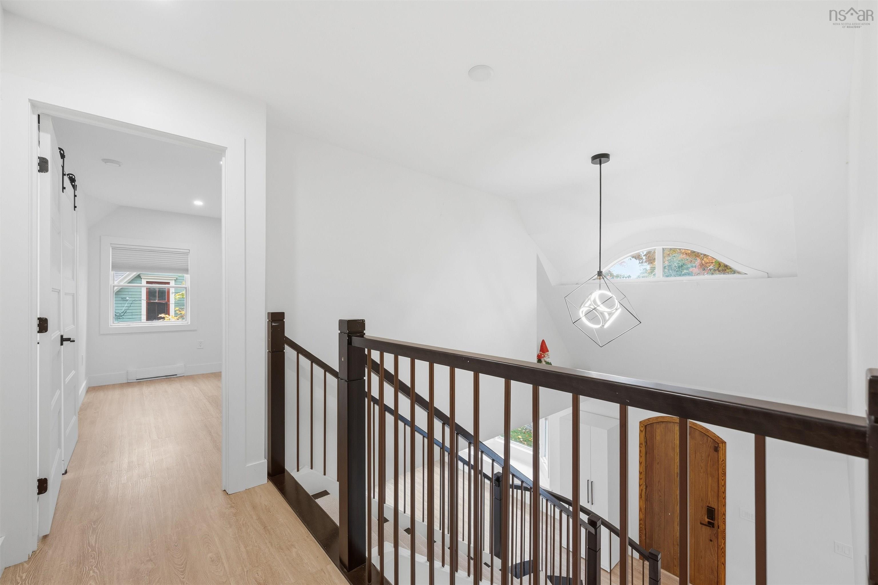 680 Shore Drive photo #17