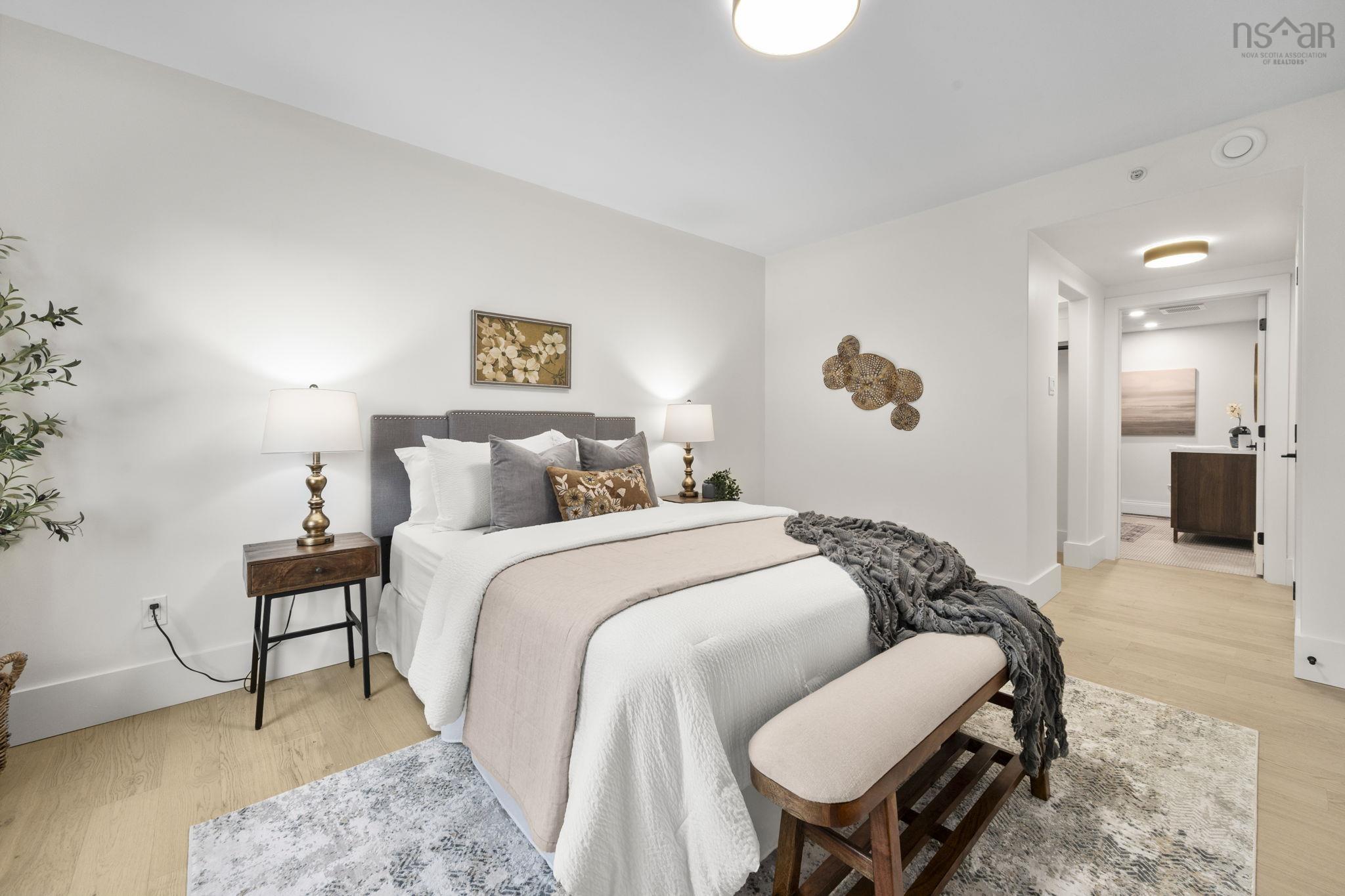 604 1540 Summer Street photo #27