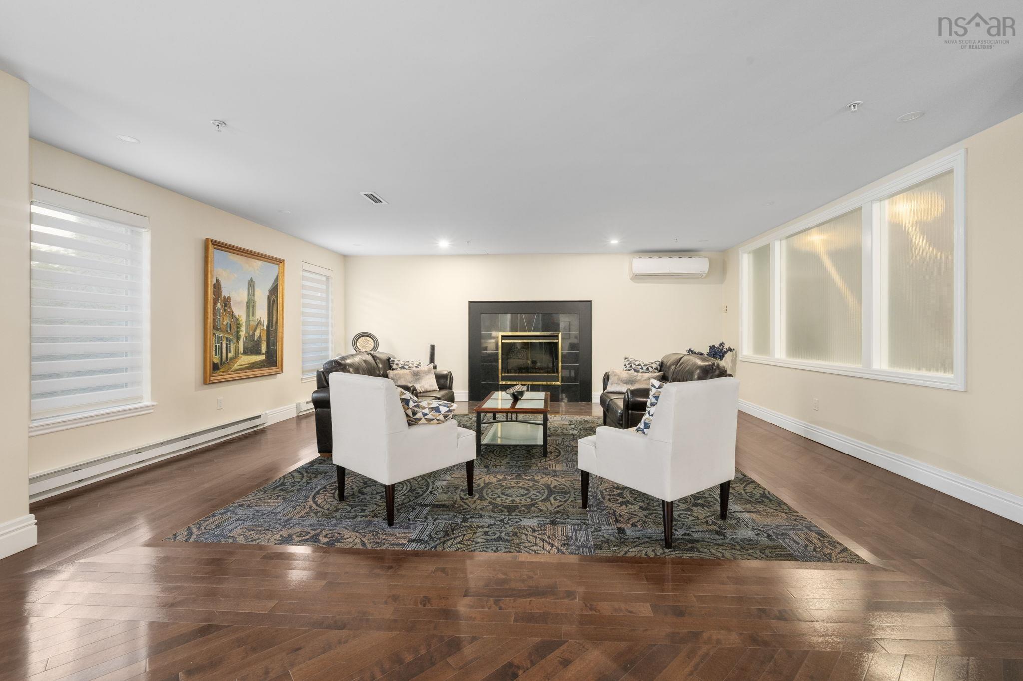 604 1540 Summer Street photo #40