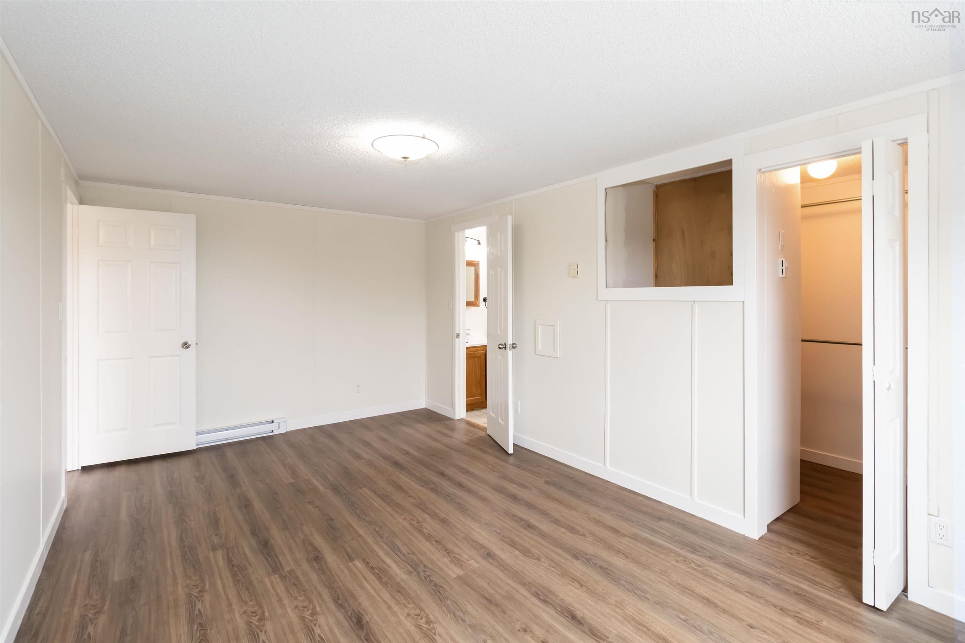 899 East Jeddore Road photo #14