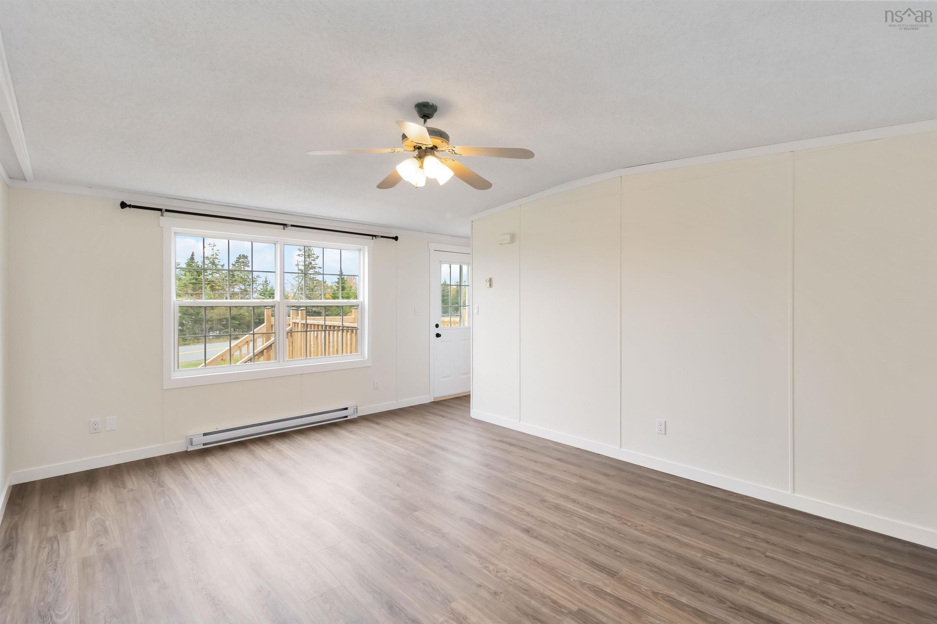 899 East Jeddore Road photo #10