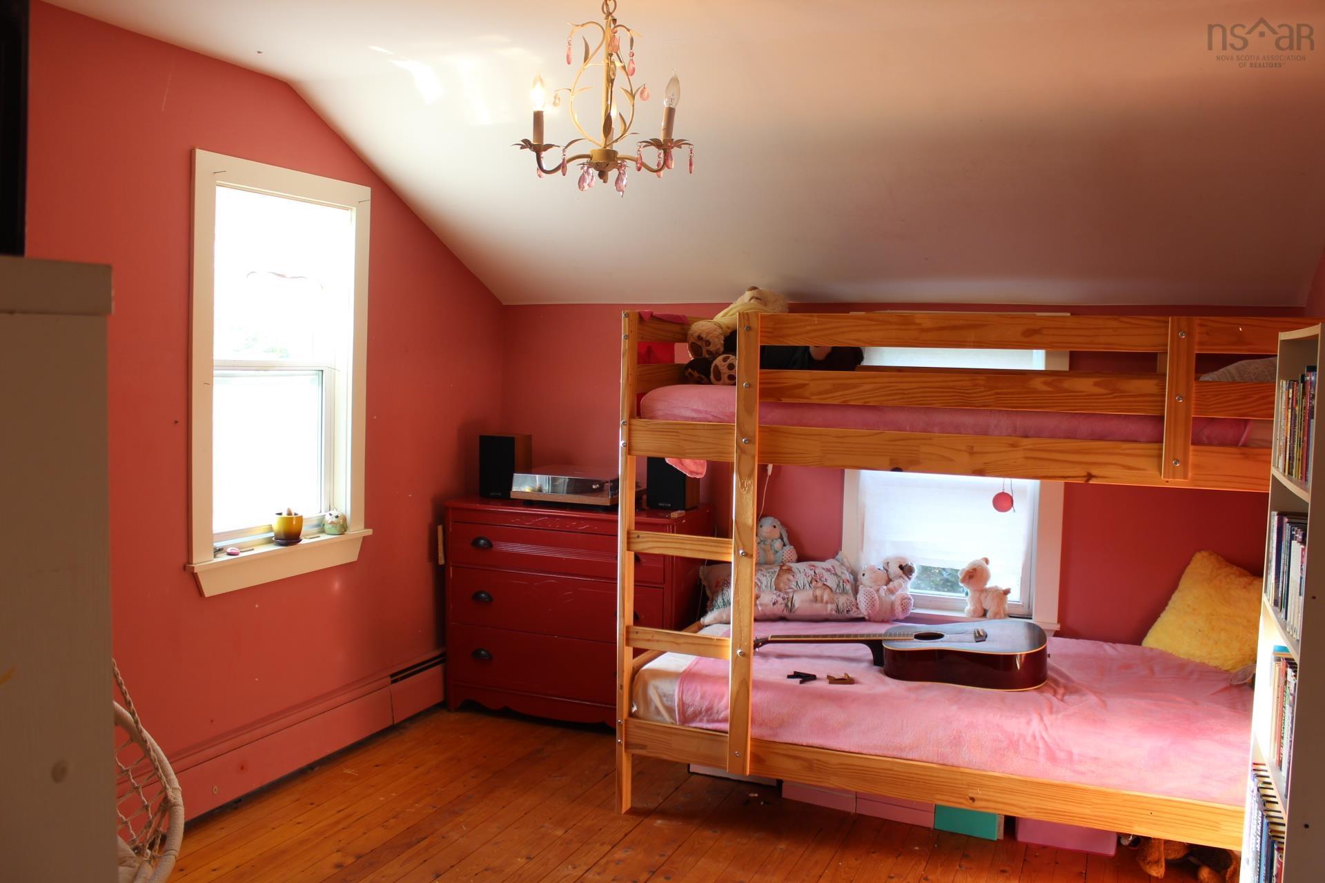 3 Flower Garden Lane photo #23