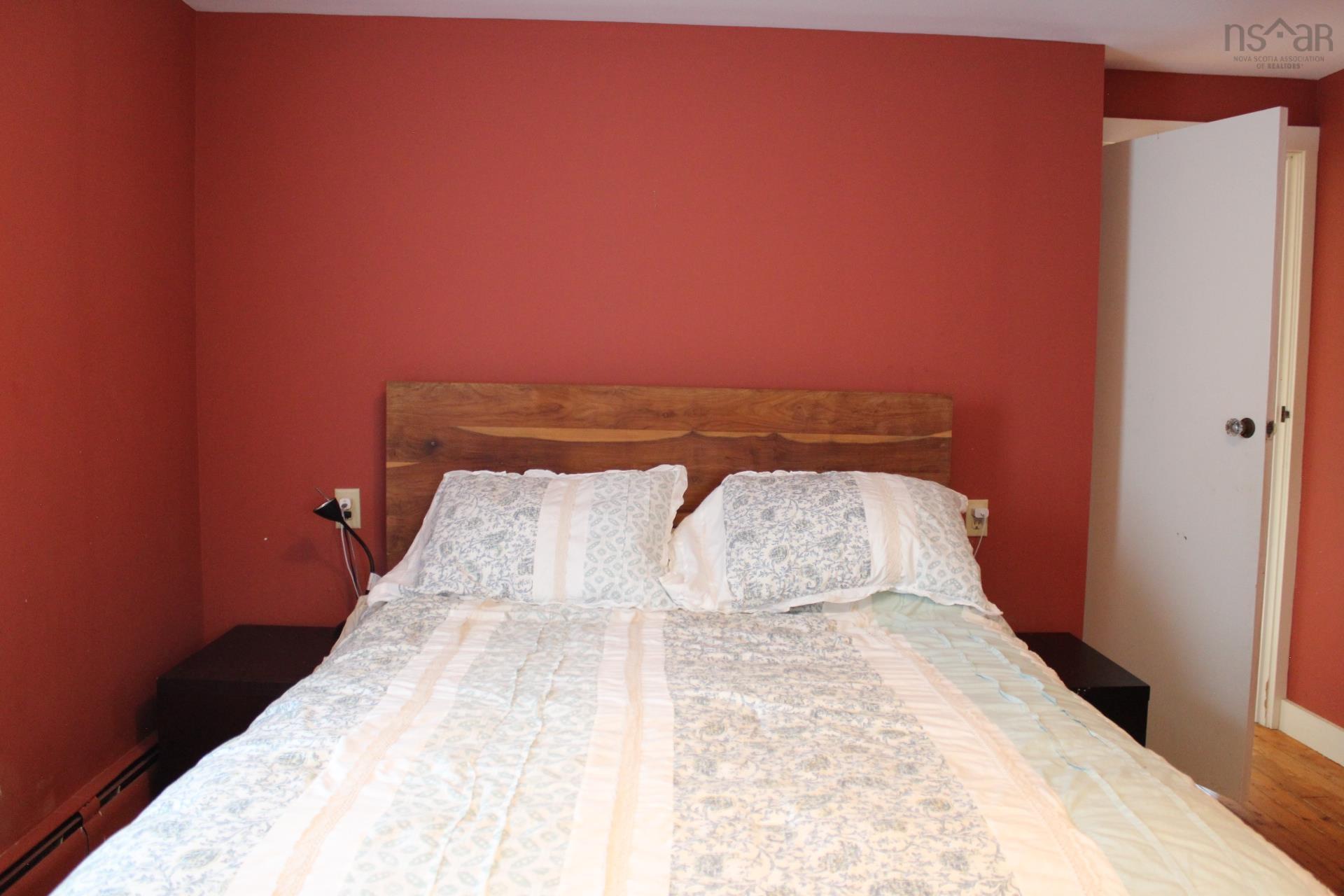 3 Flower Garden Lane photo #26