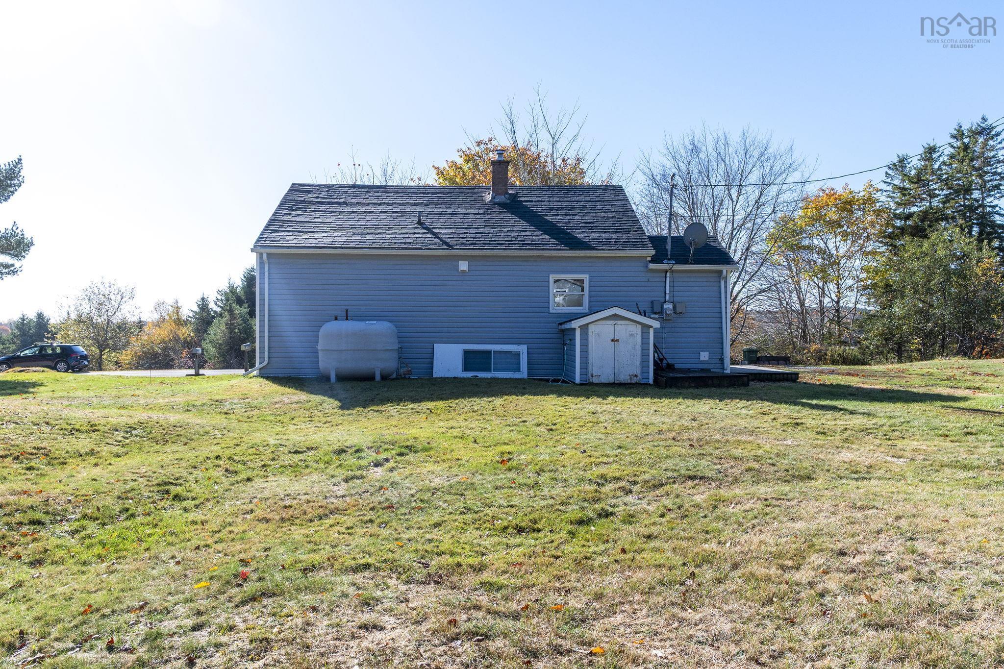 183 Bayers Mill Road photo #2