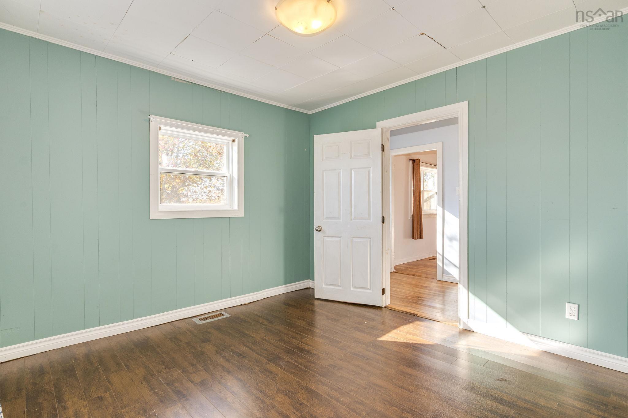 183 Bayers Mill Road photo #12