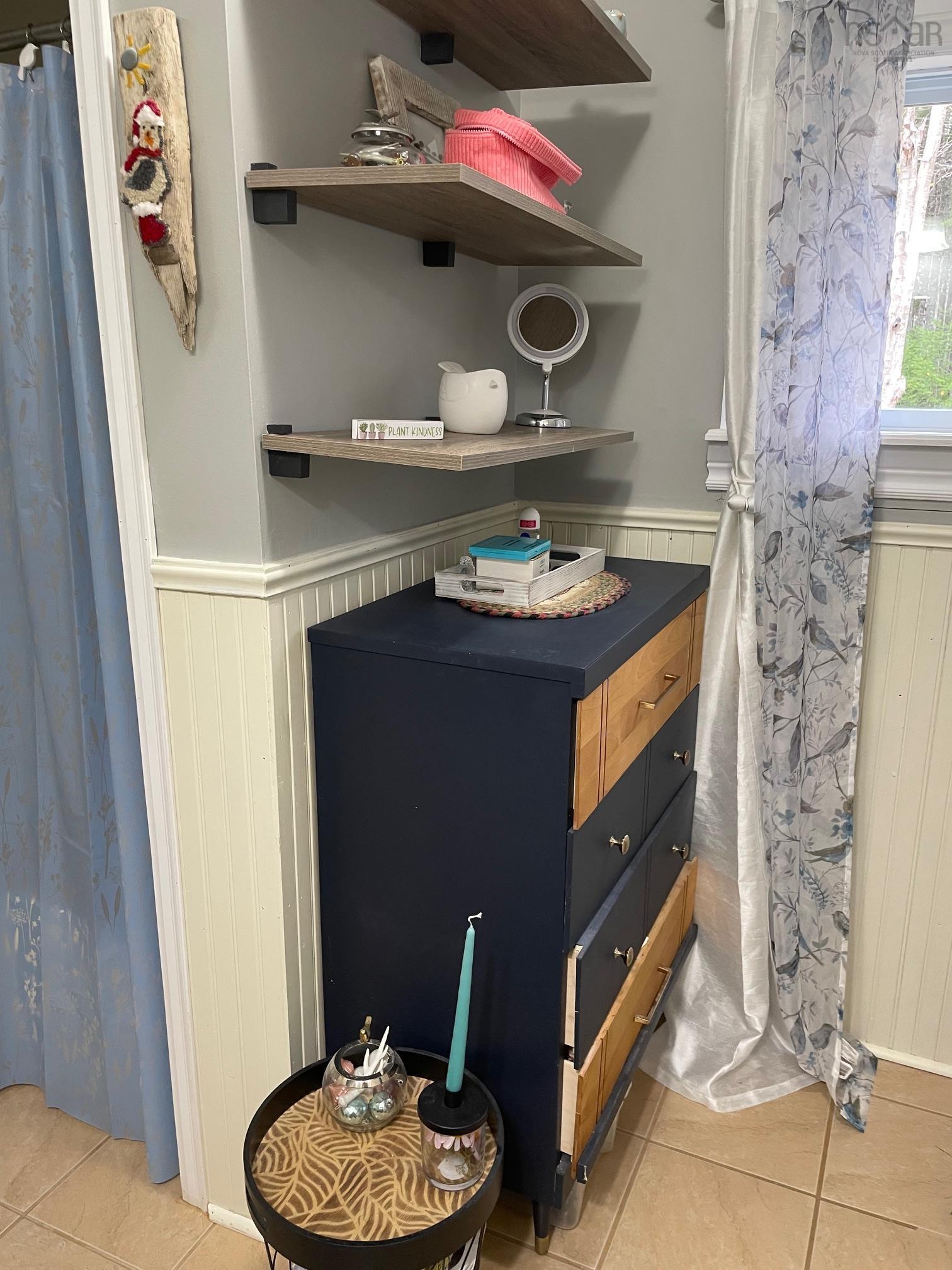 180 Lakeview Avenue photo #25