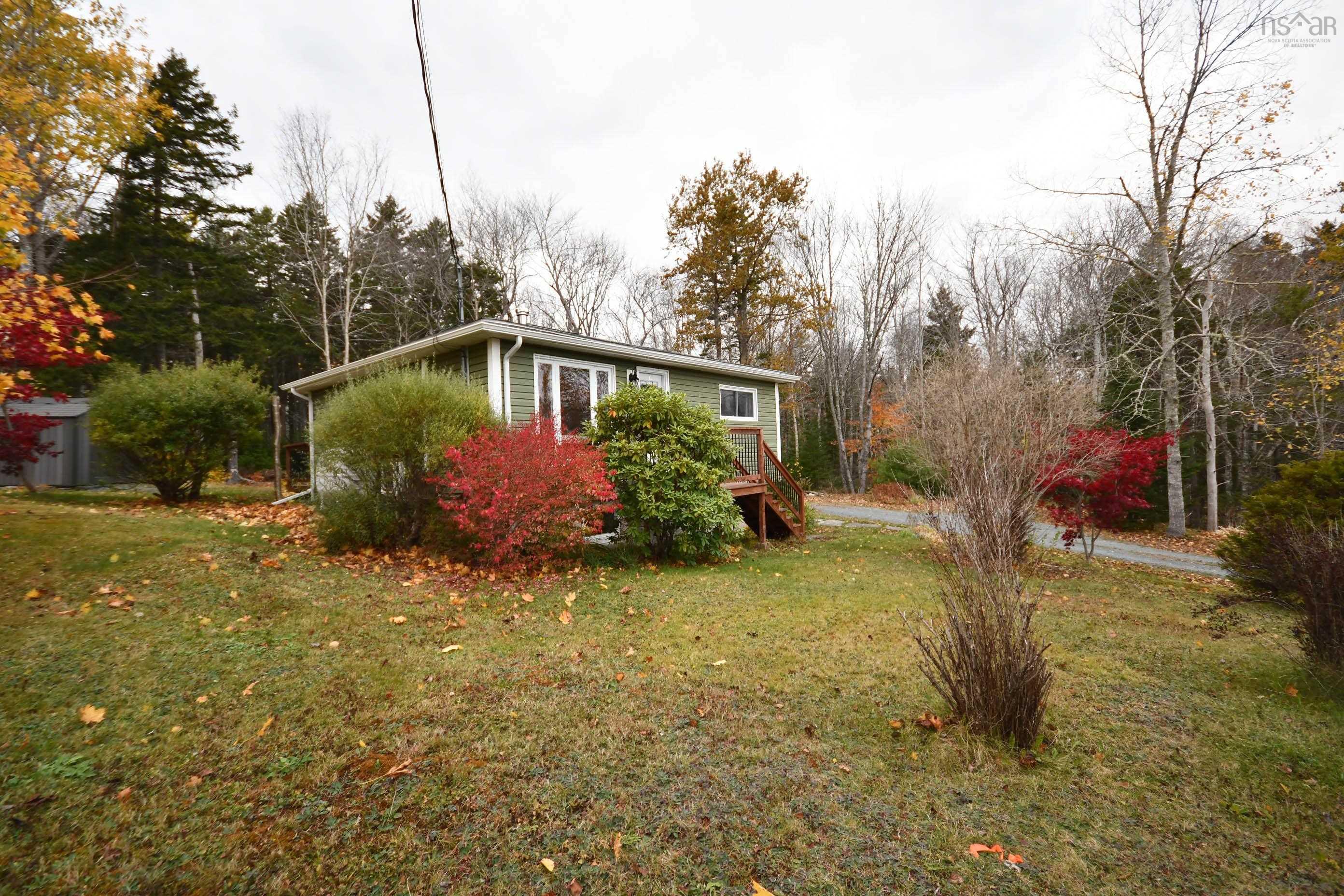 180 Lakeview Avenue photo #4