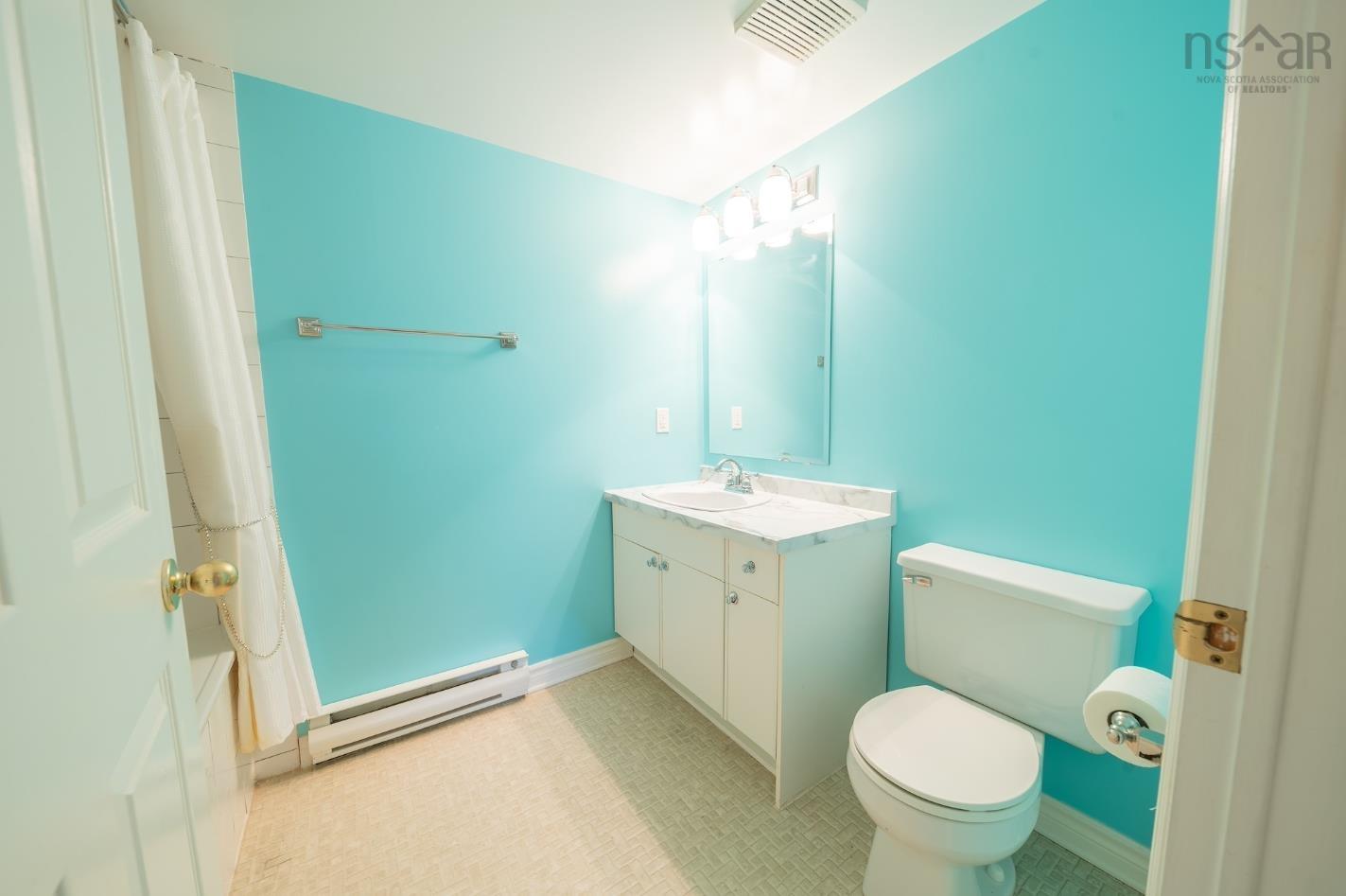 312 85 Spinnaker Drive photo #23