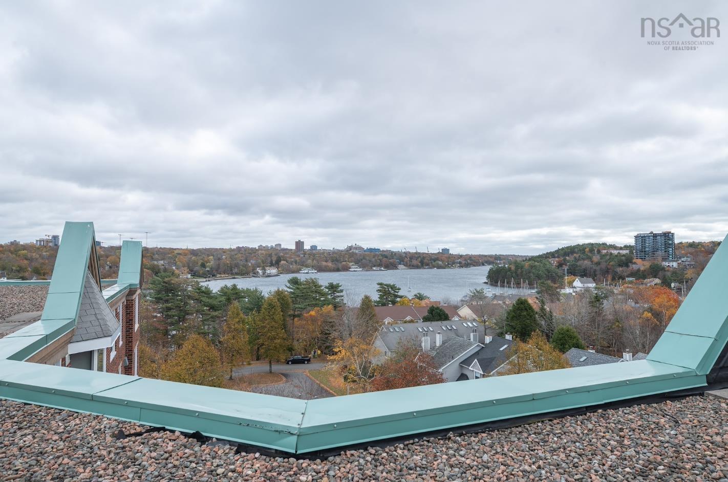 312 85 Spinnaker Drive photo #26