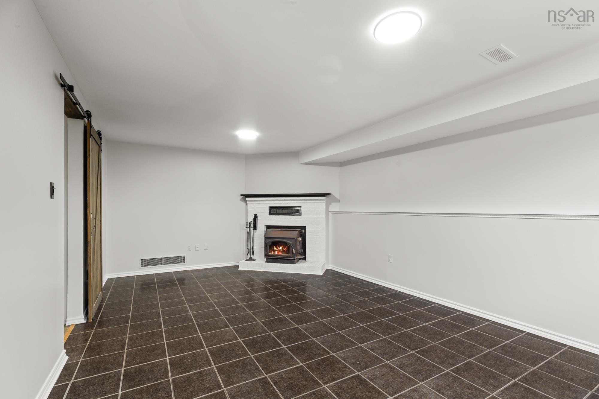 93 Wexford Road photo #36